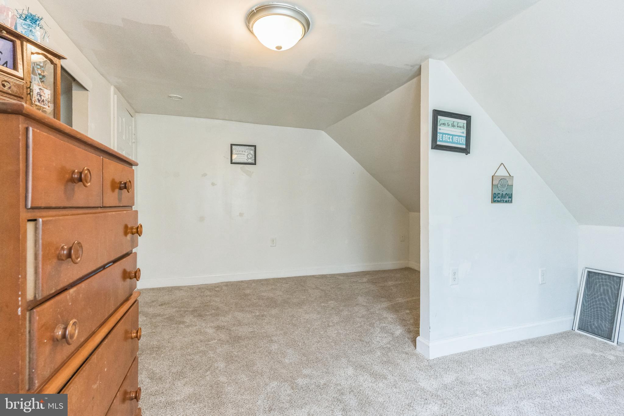 HOLMESBURG - Residential