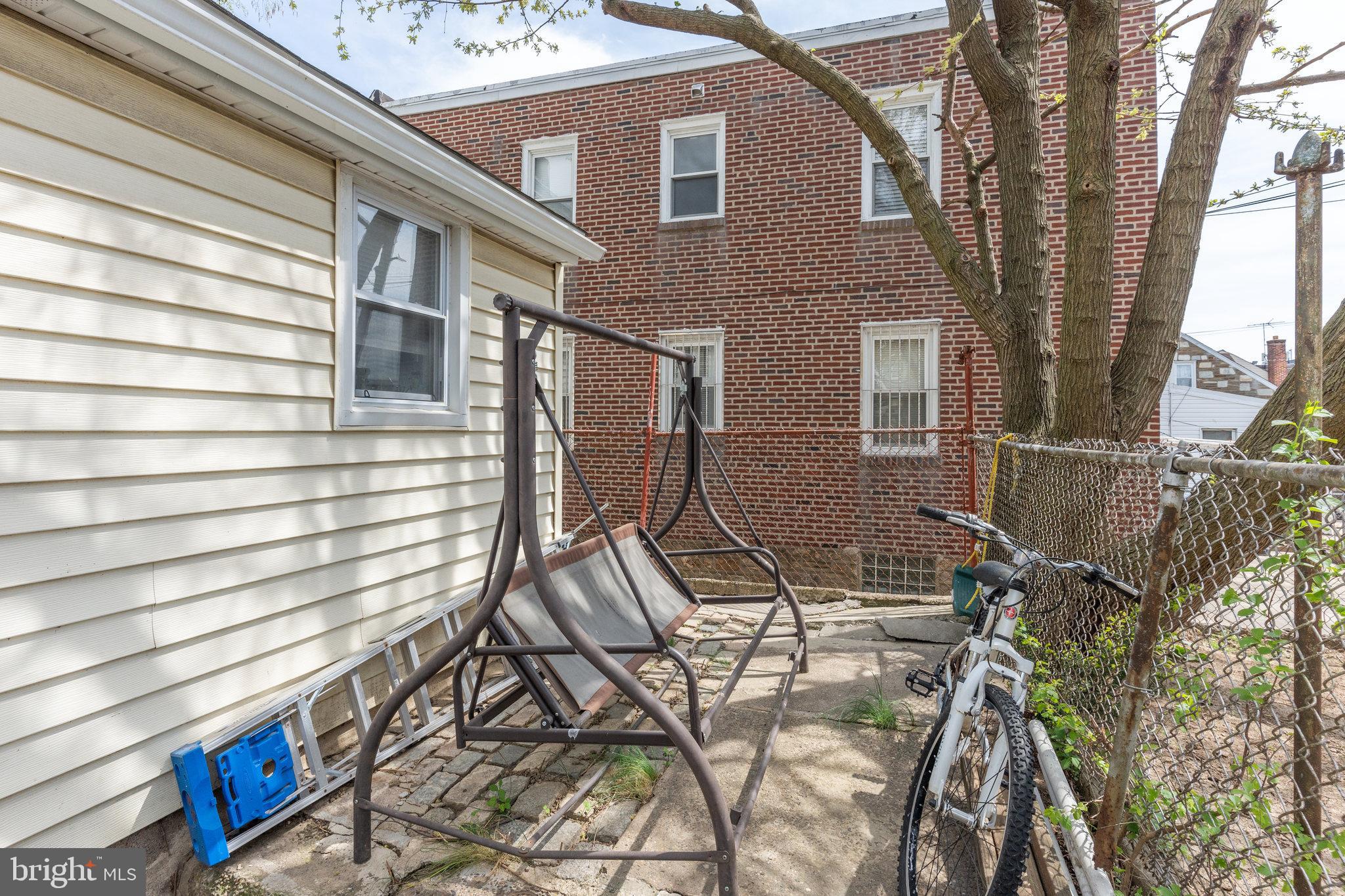 HOLMESBURG - Residential