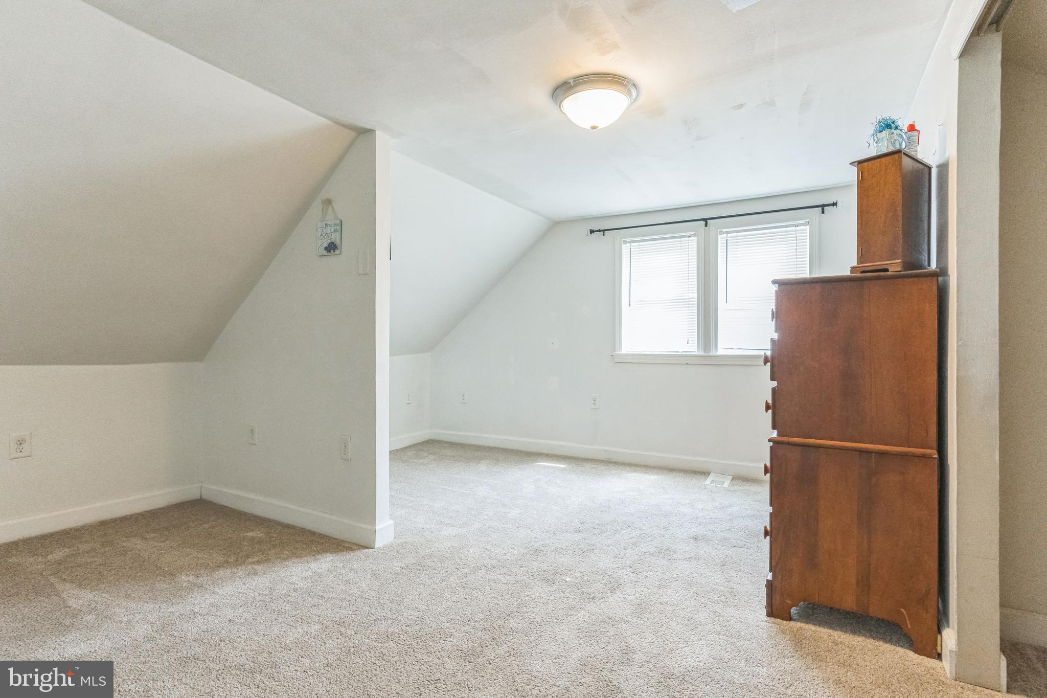 HOLMESBURG - Residential