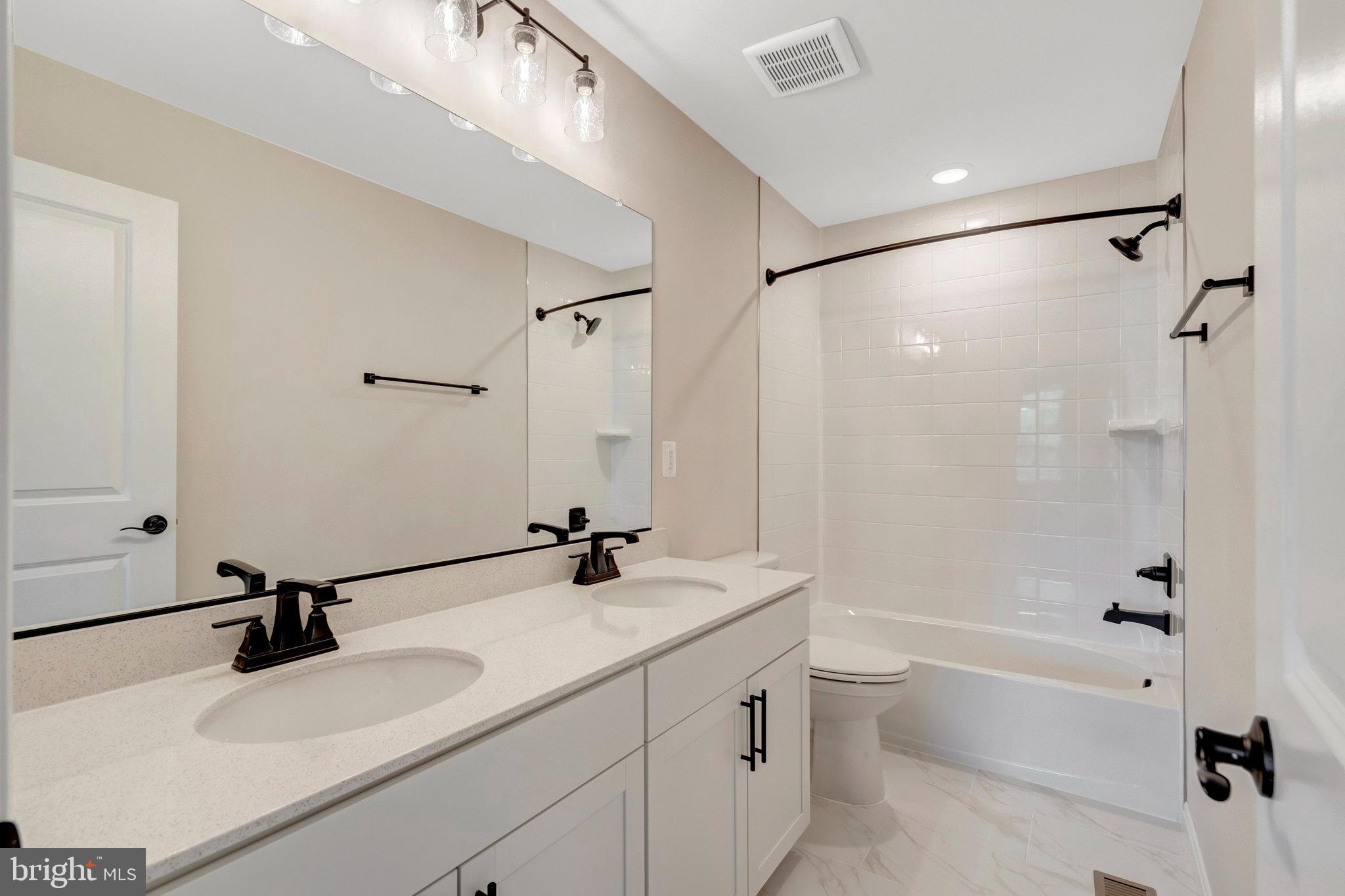 WILDERNESS SHORES - Residential