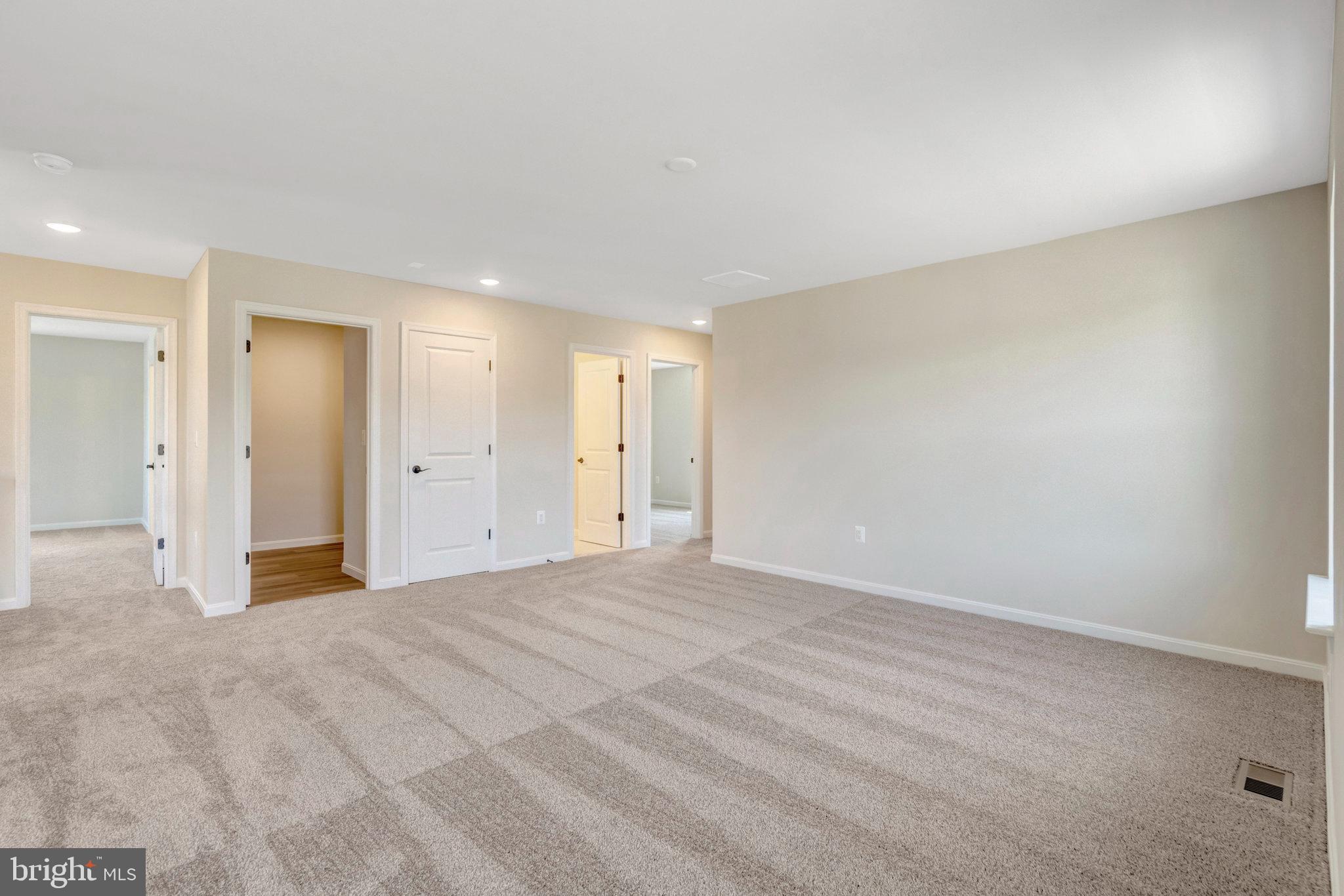 WILDERNESS SHORES - Residential