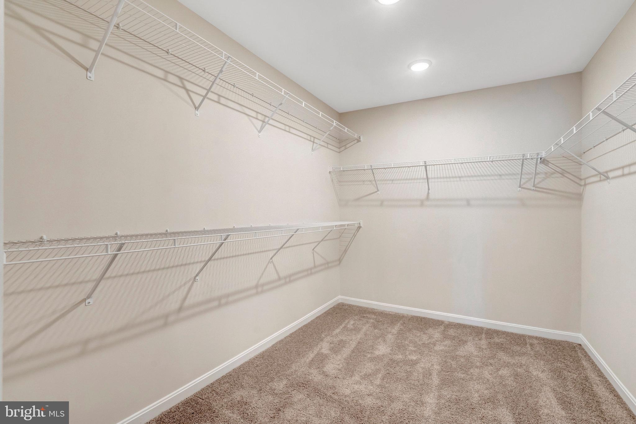 WILDERNESS SHORES - Residential