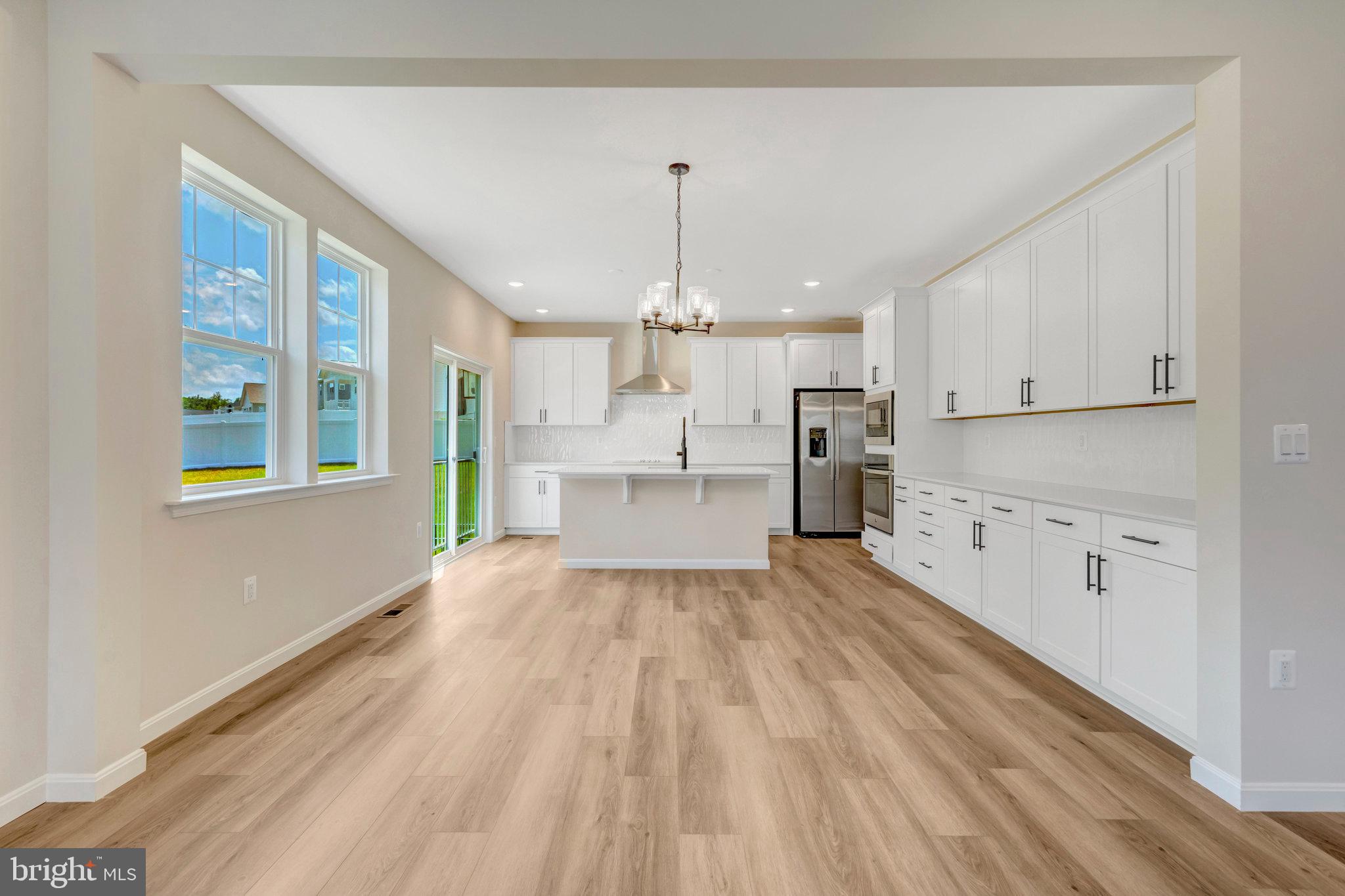 WILDERNESS SHORES - Residential