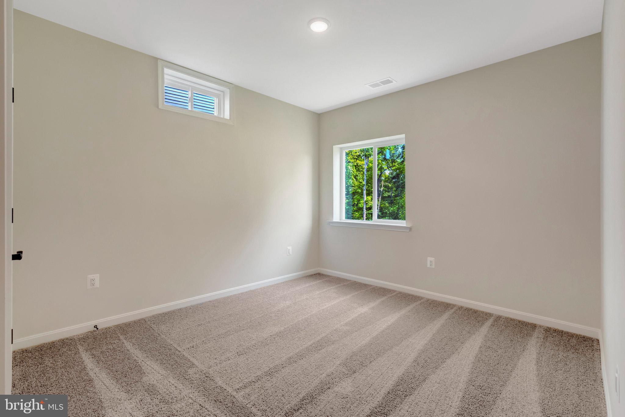 WILDERNESS SHORES - Residential