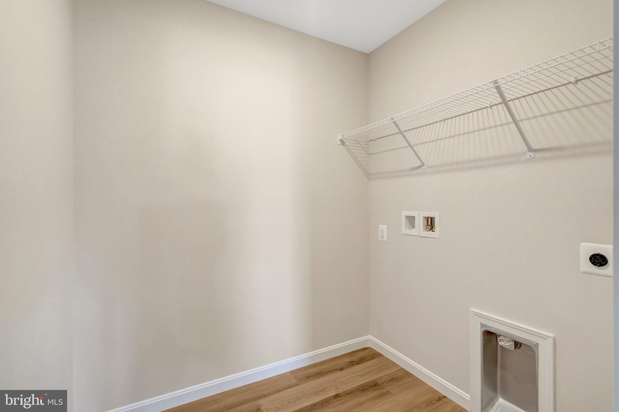 WILDERNESS SHORES - Residential