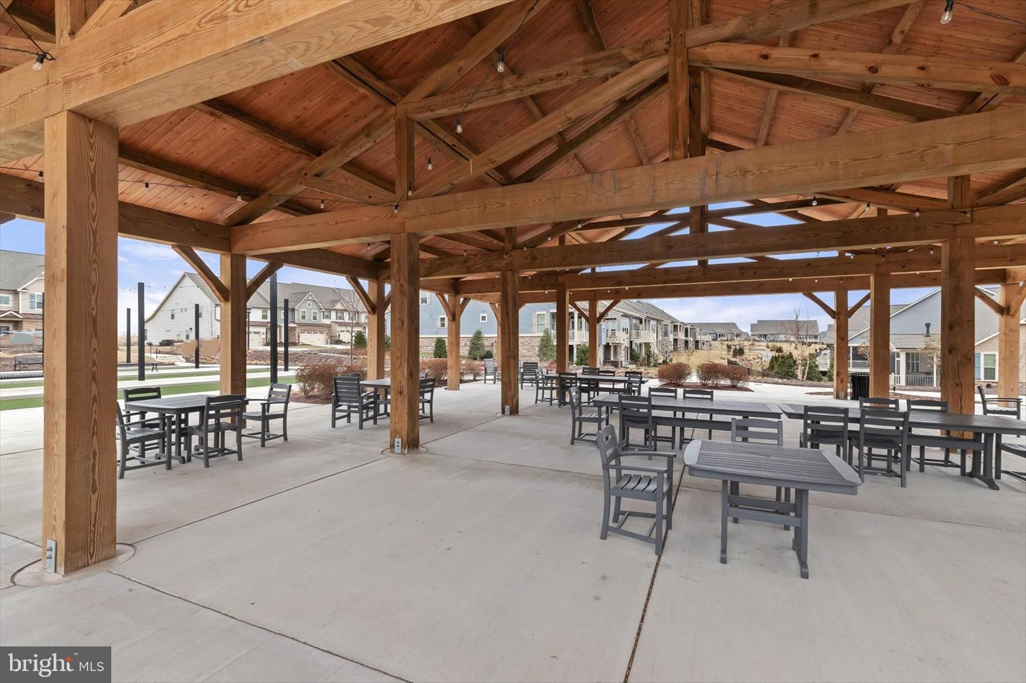 URBANA - Residential