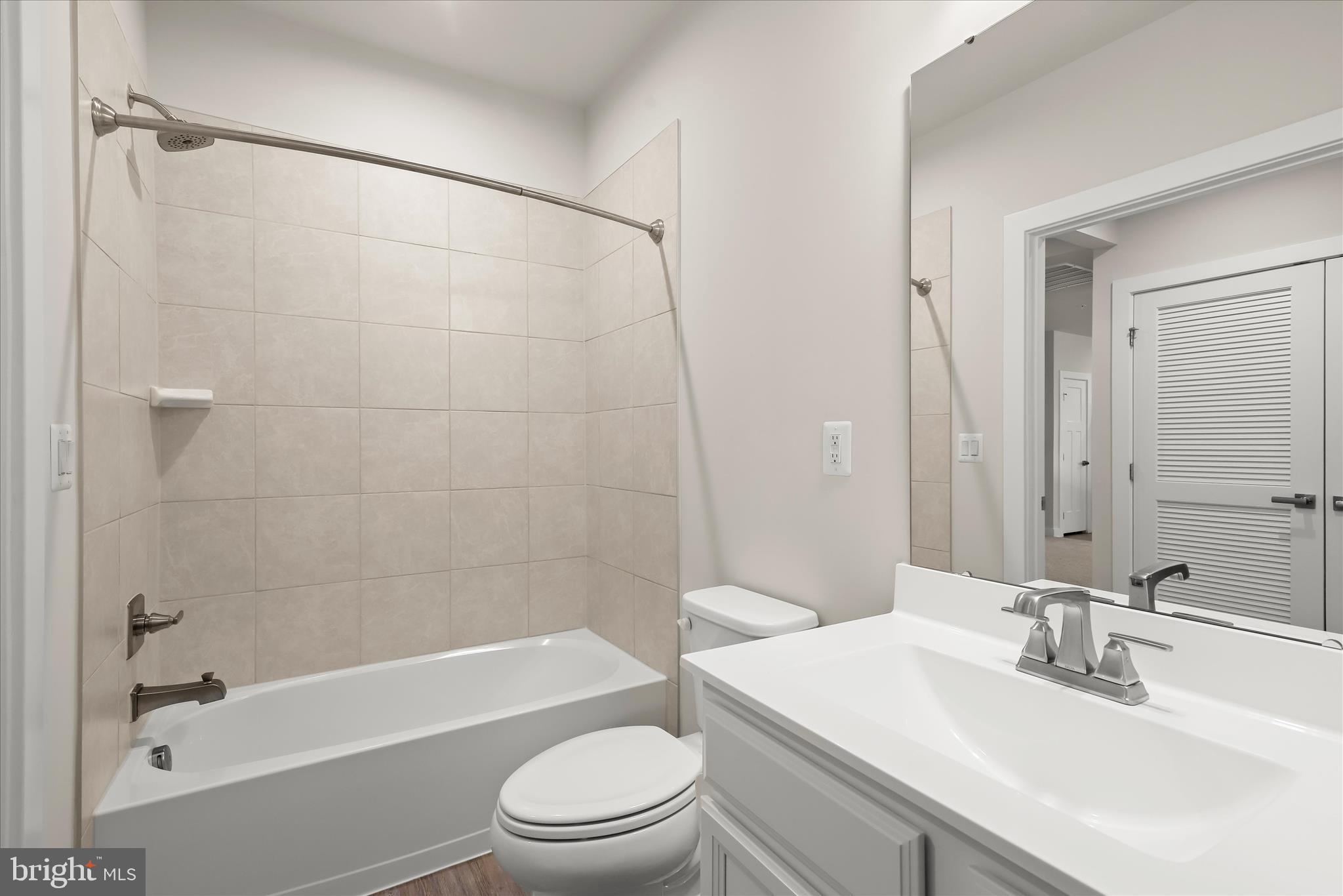 URBANA - Residential