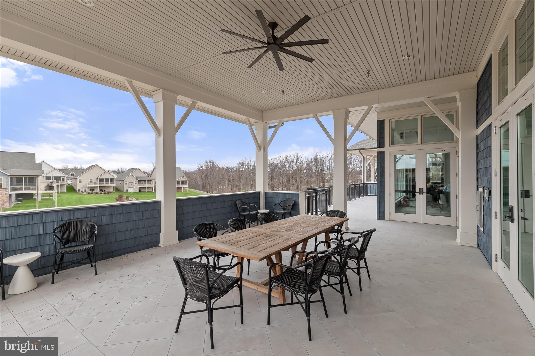 URBANA - Residential