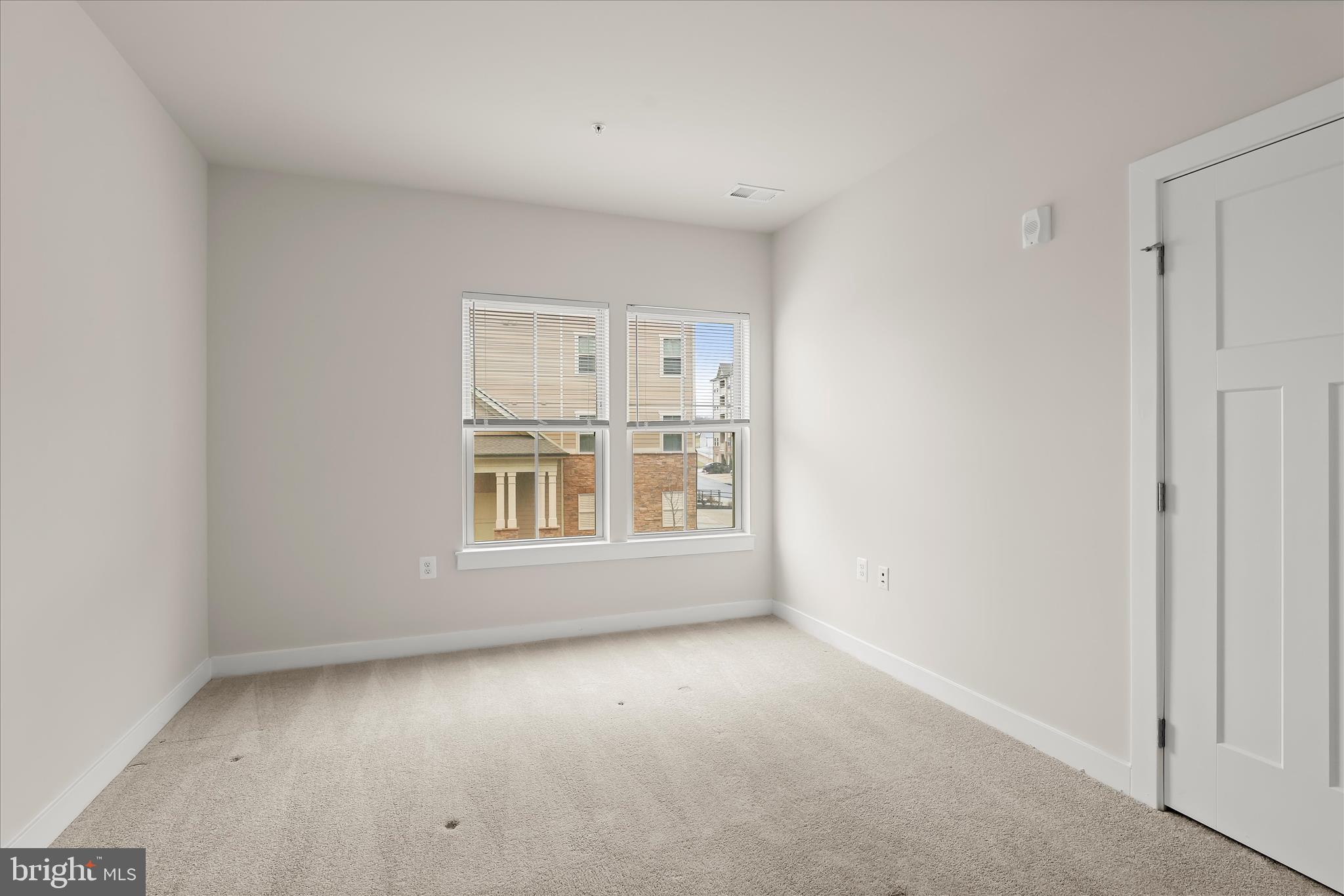 URBANA - Residential