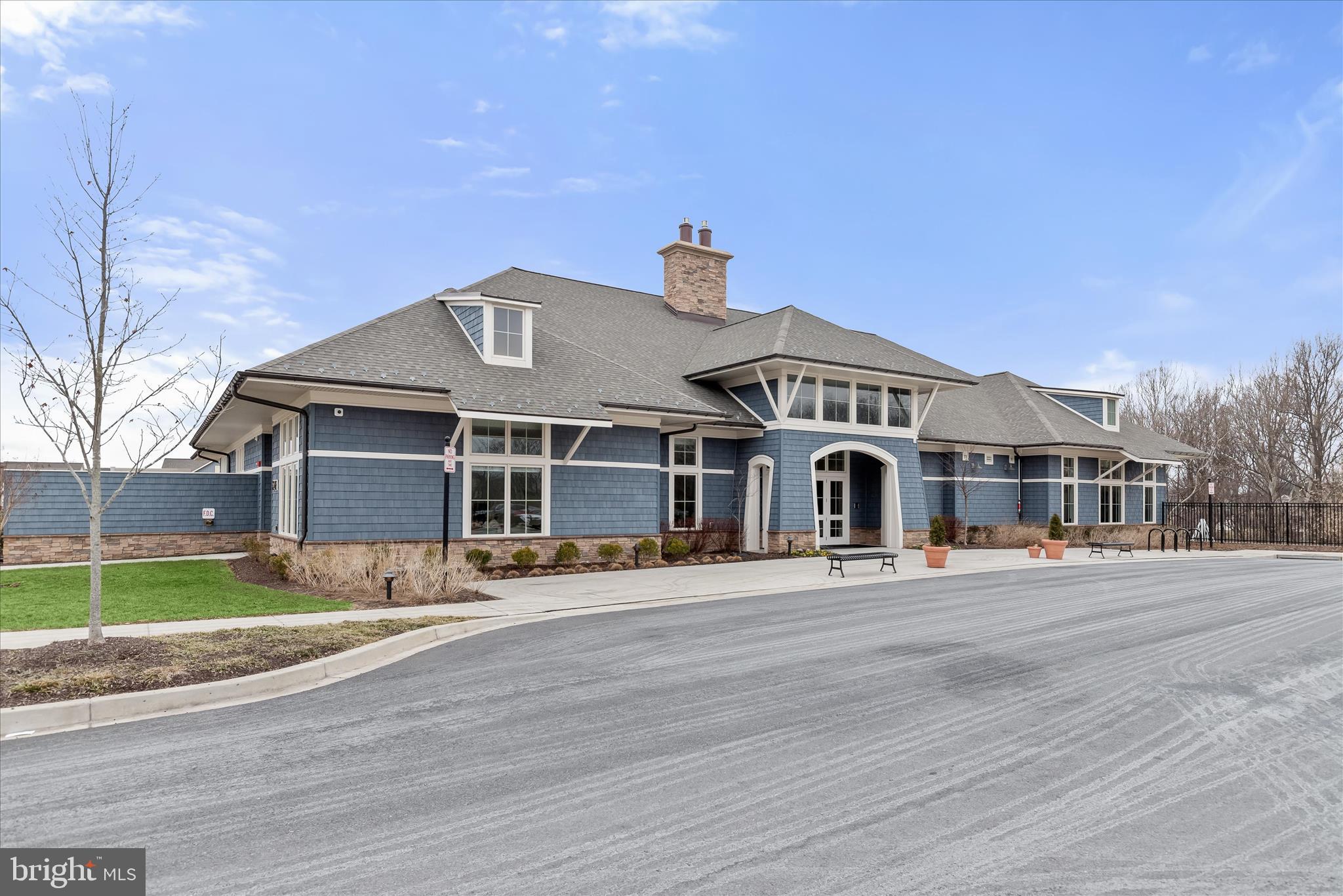 URBANA - Residential