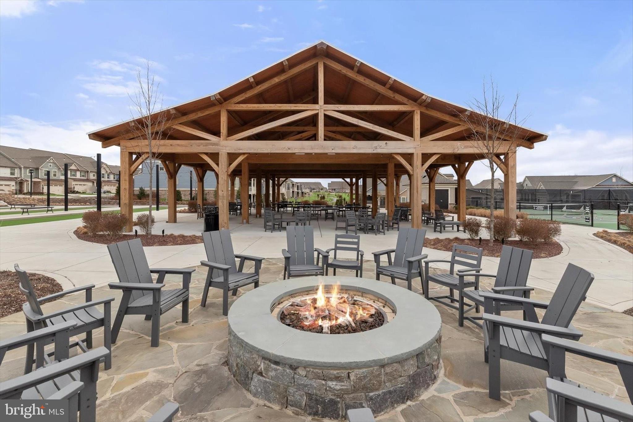 URBANA - Residential