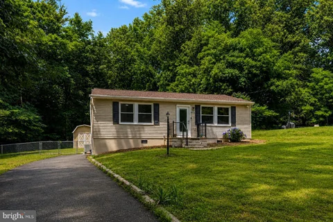 MLS: MDCH2058044