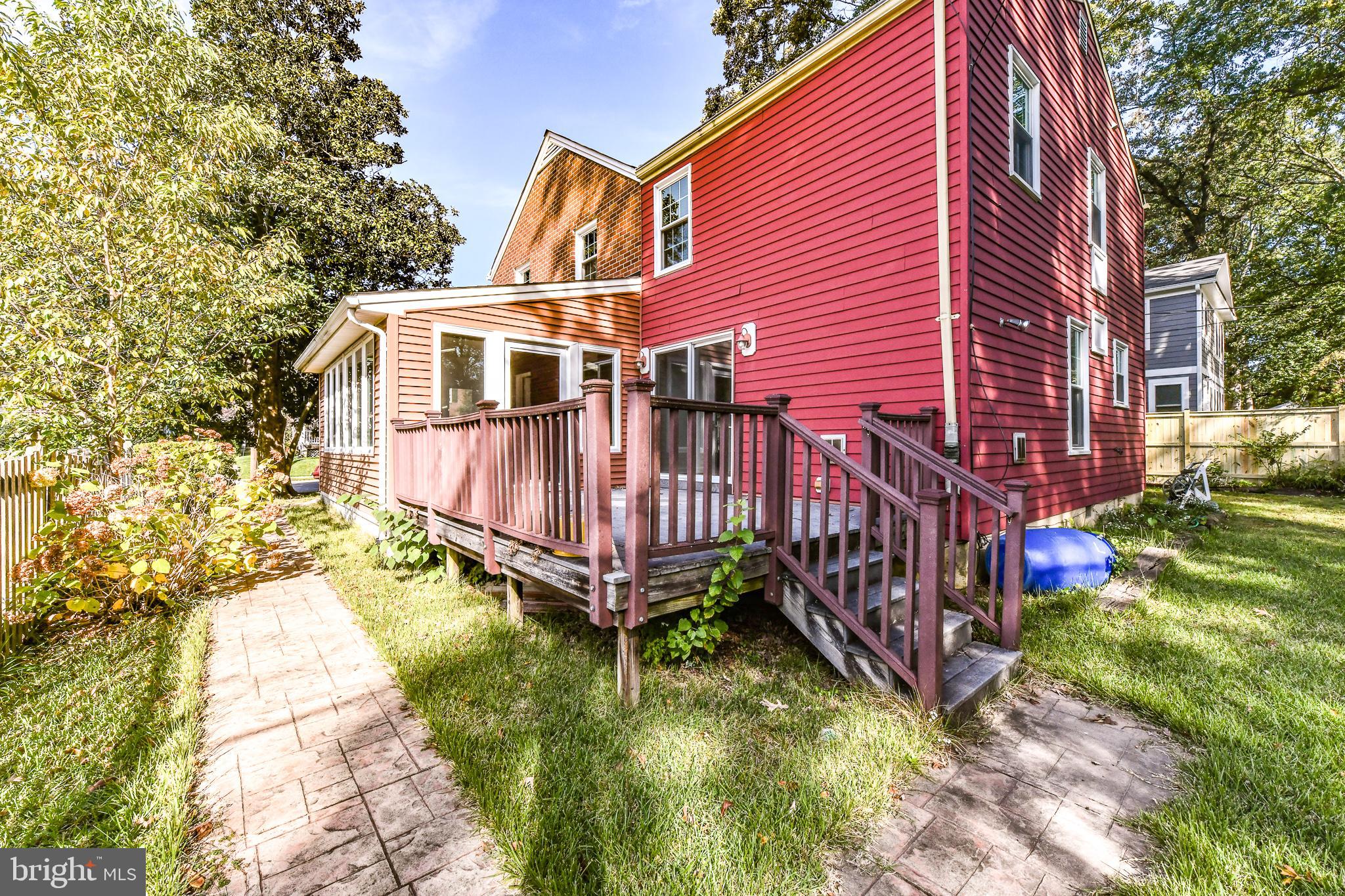 ARLINGTON FOREST - Residential Lease