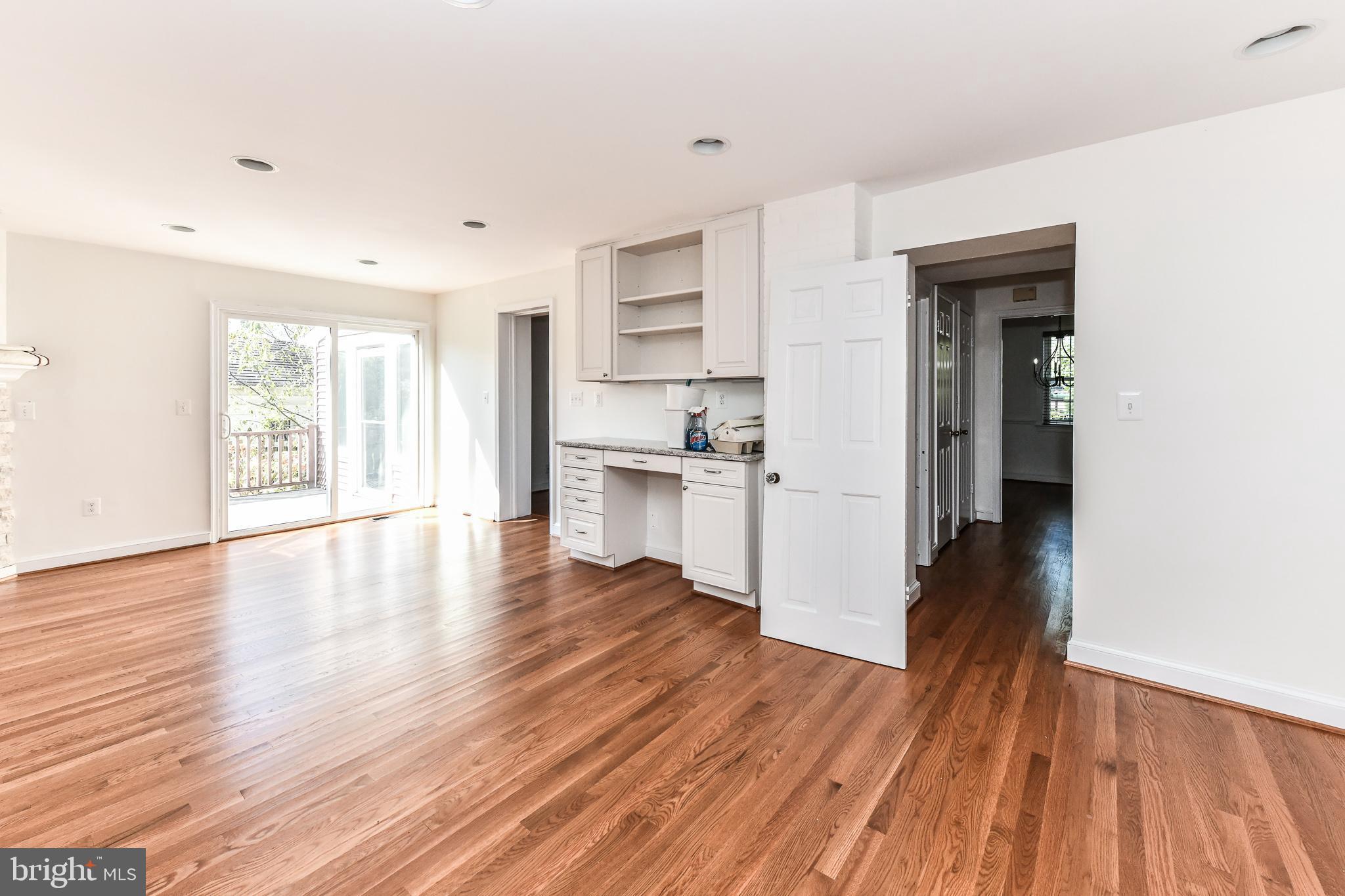 ARLINGTON FOREST - Residential Lease