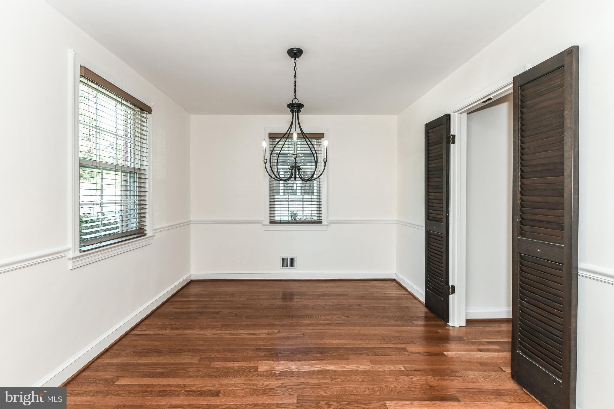 ARLINGTON FOREST - Residential Lease