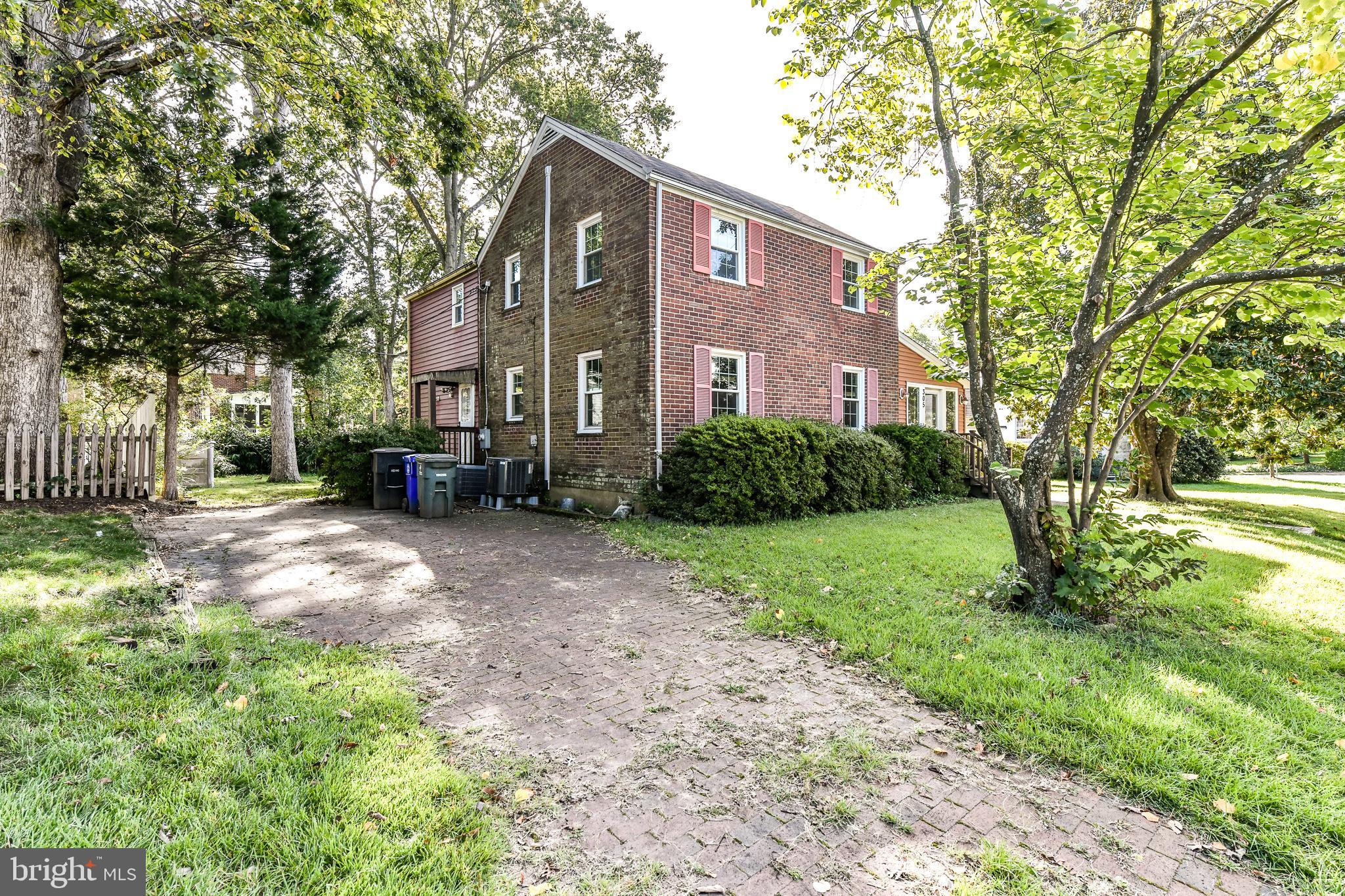 ARLINGTON FOREST - Residential Lease