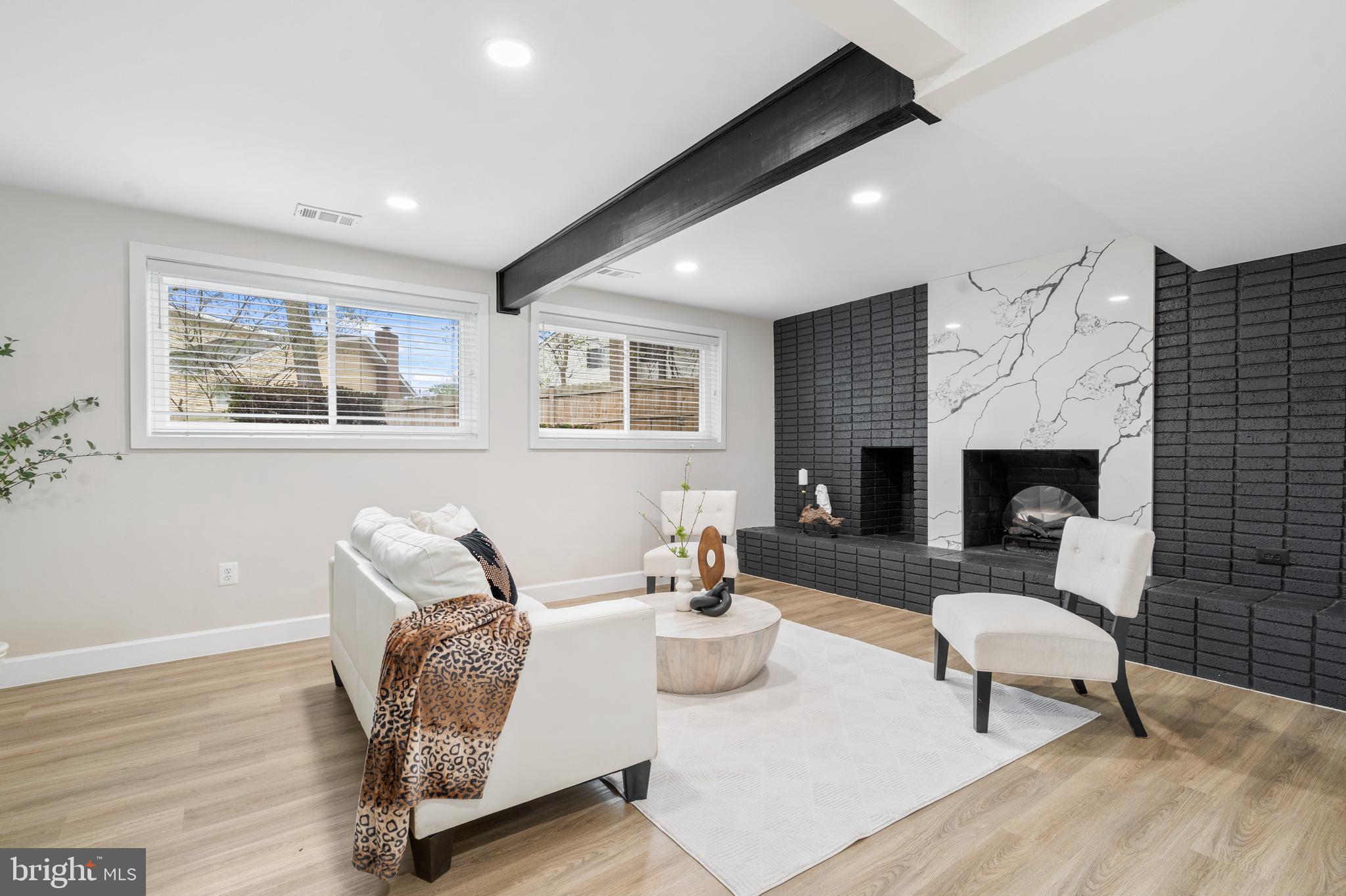 SUGARLAND RUN - Residential