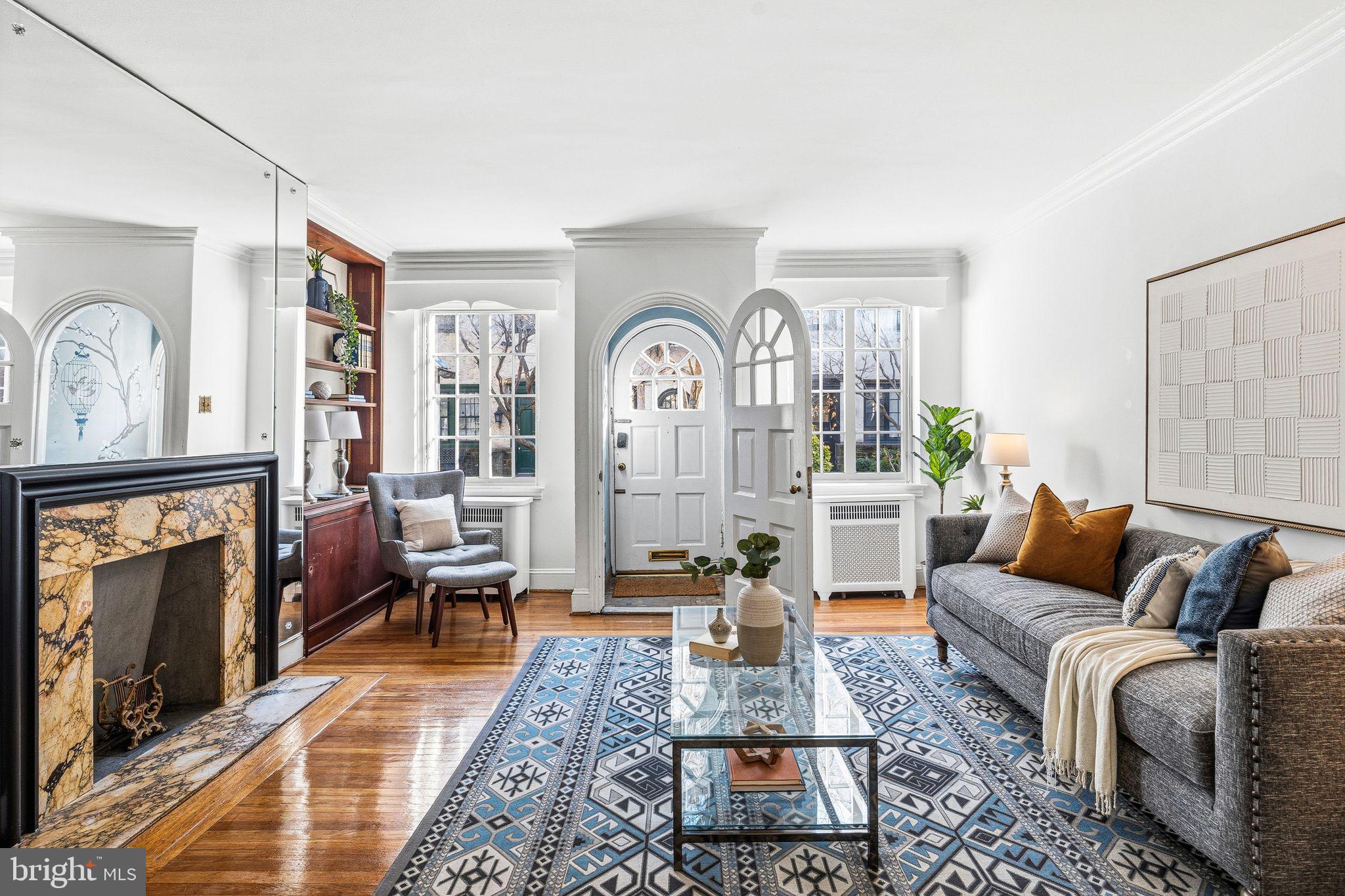 RITTENHOUSE SQUARE - Residential