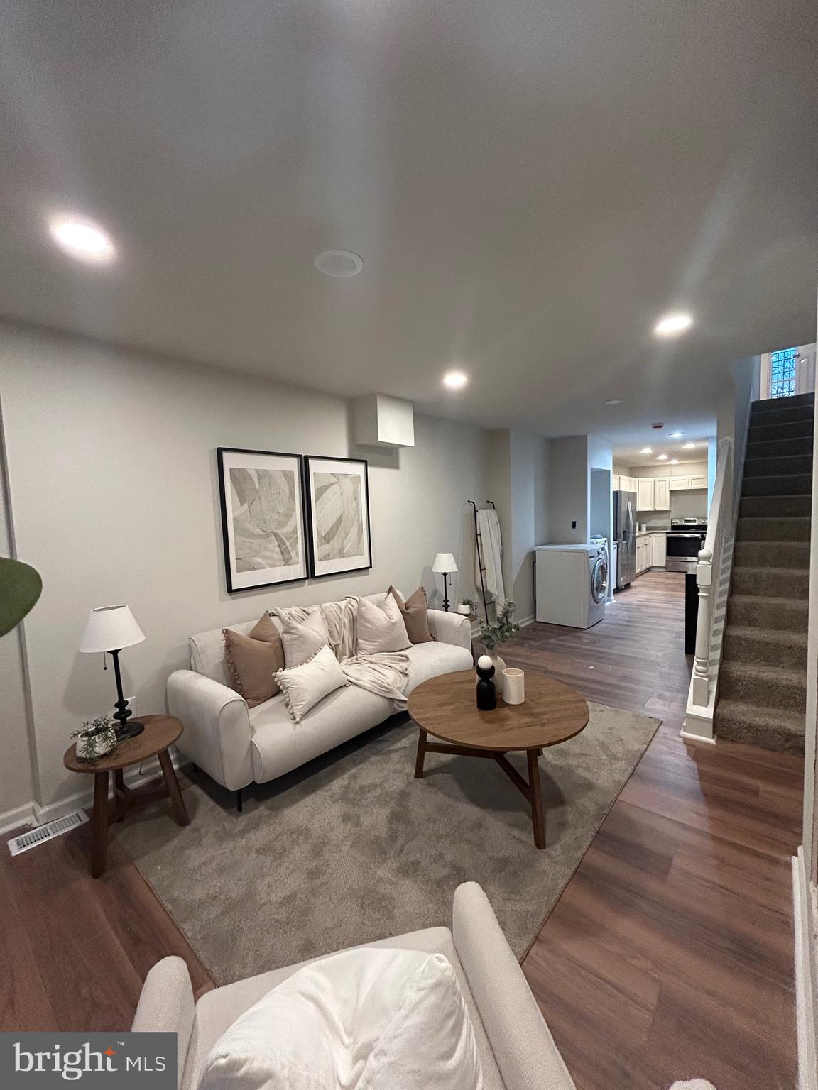 DRUID HEIGHTS - Residential Lease