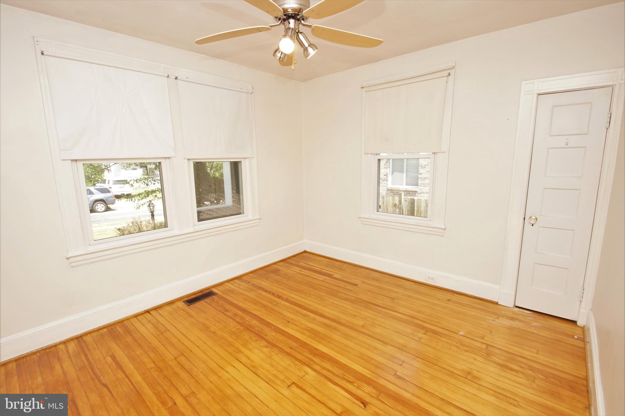 PARKVILLE - Residential