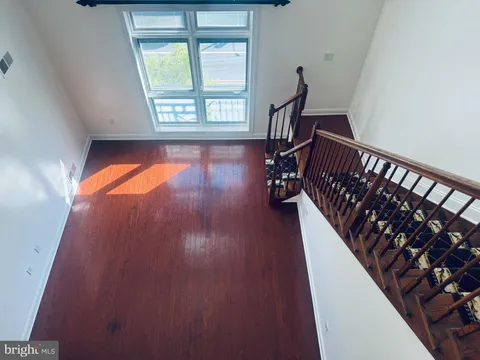 2360 Rt 33 Unit 301, Robbinsville, NJ MLS: NJME2053740