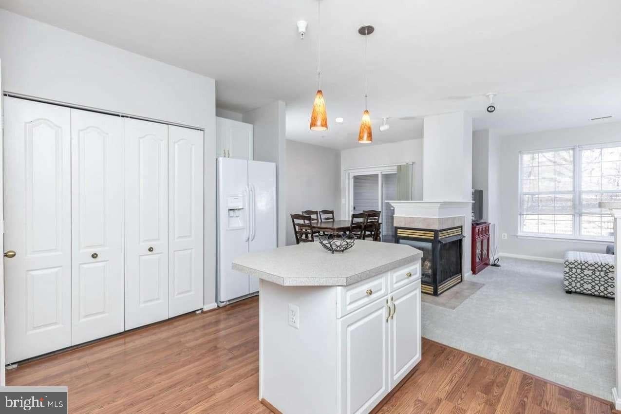 400 SYMPHONY CIRCLE 209I