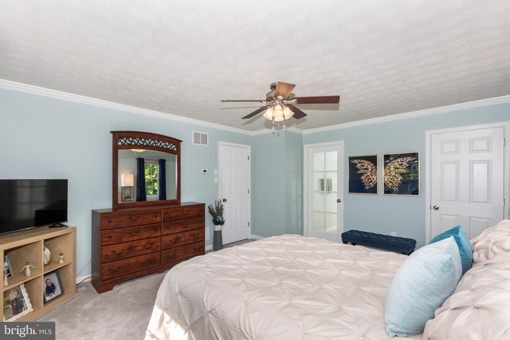 HIGH POINT - Residential