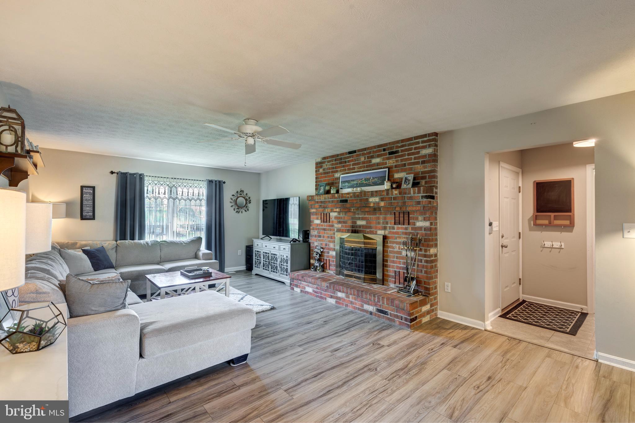 HIGH POINT - Residential