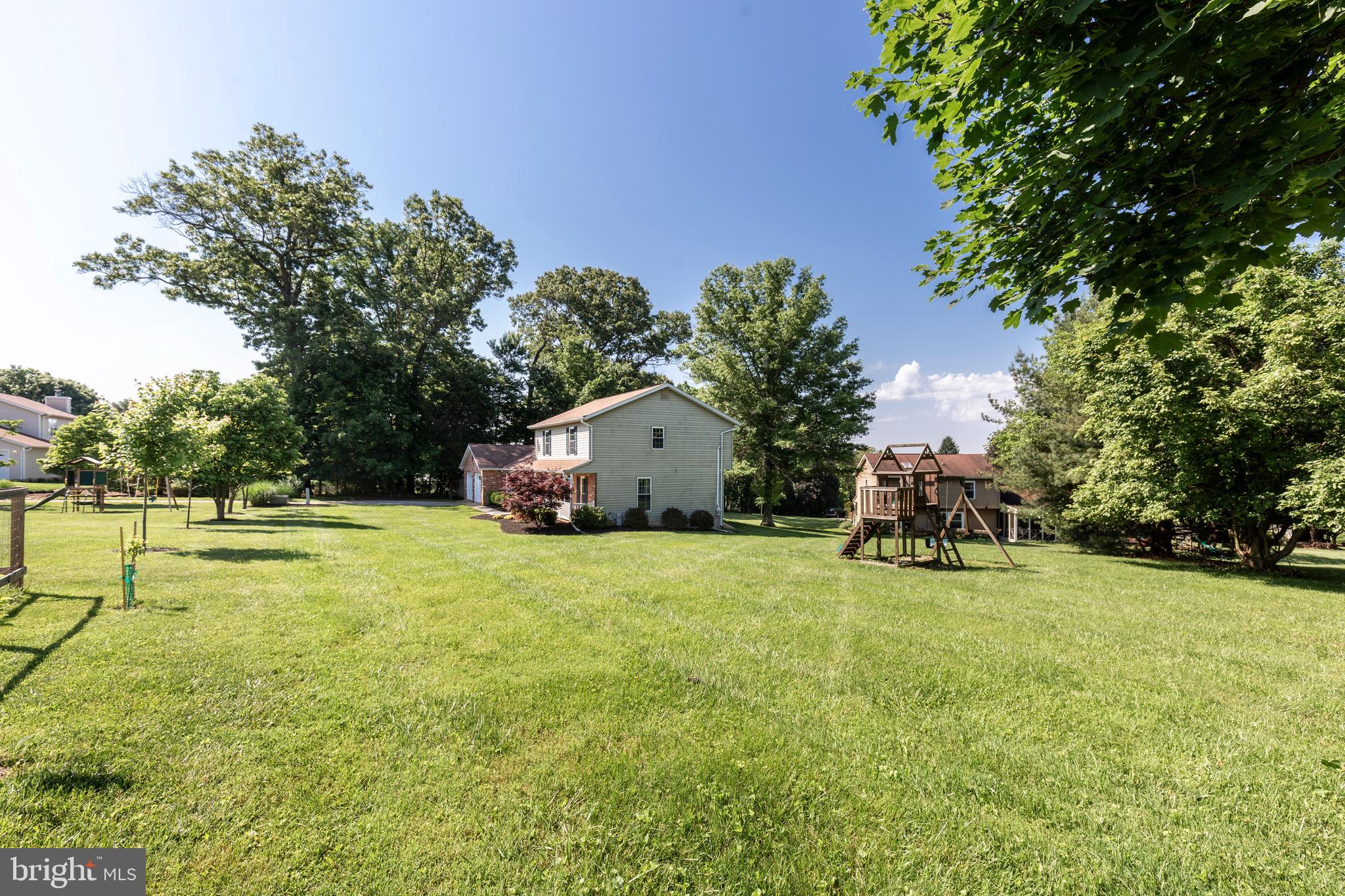 HIGH POINT - Residential