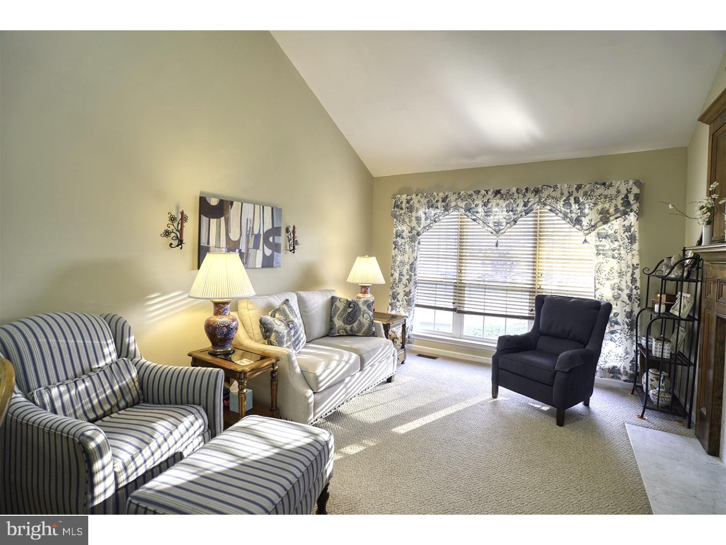 WILLOWDALE CROSSIN - Residential