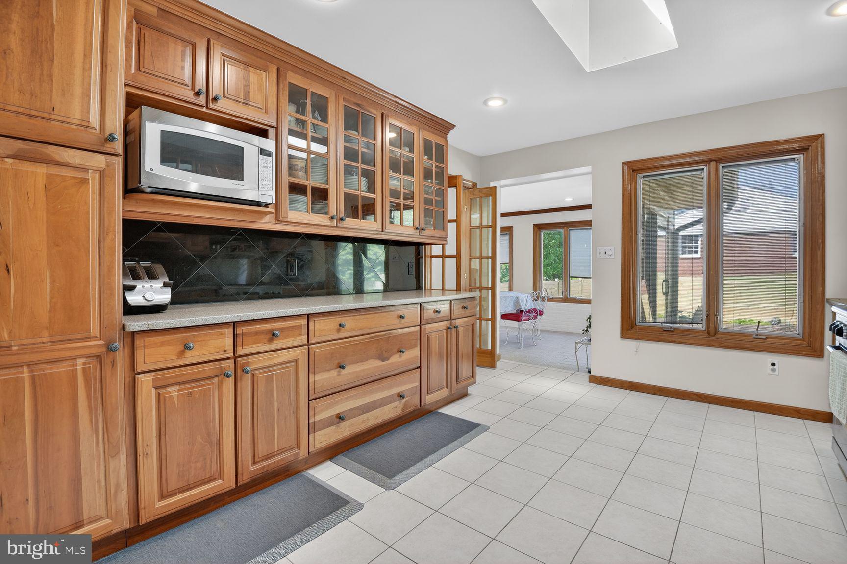 KENWOOD PARK - Residential