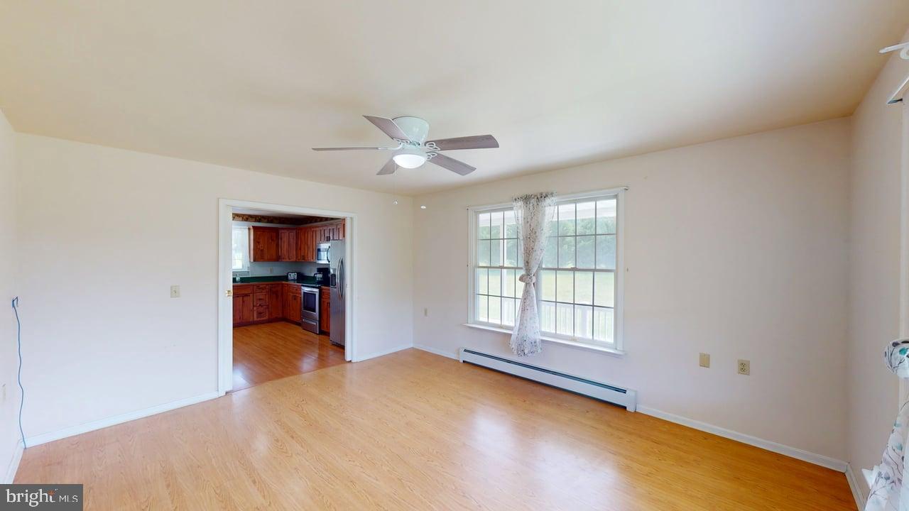 HICKORY WOODS - Residential