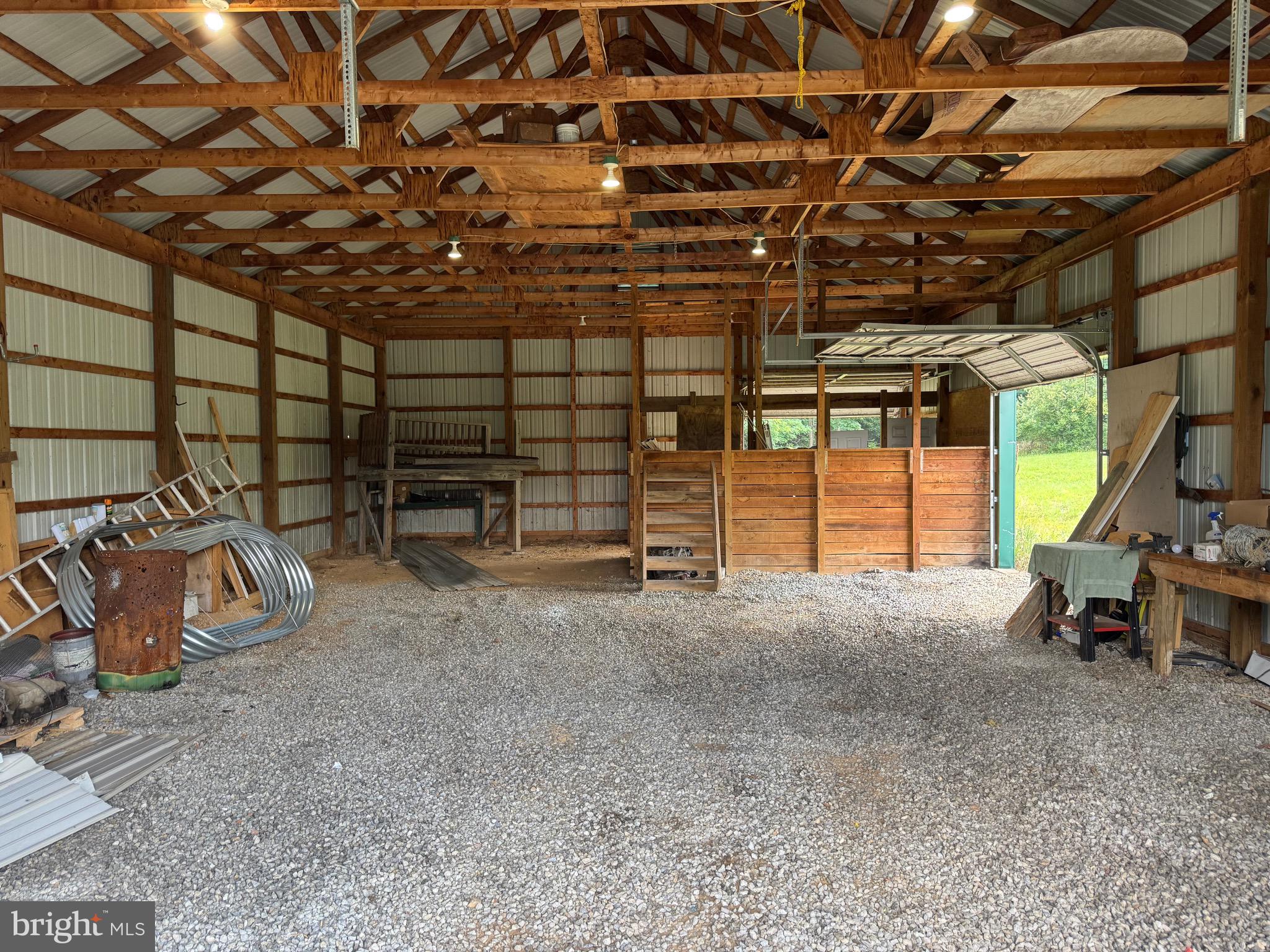 HICKORY WOODS - Residential