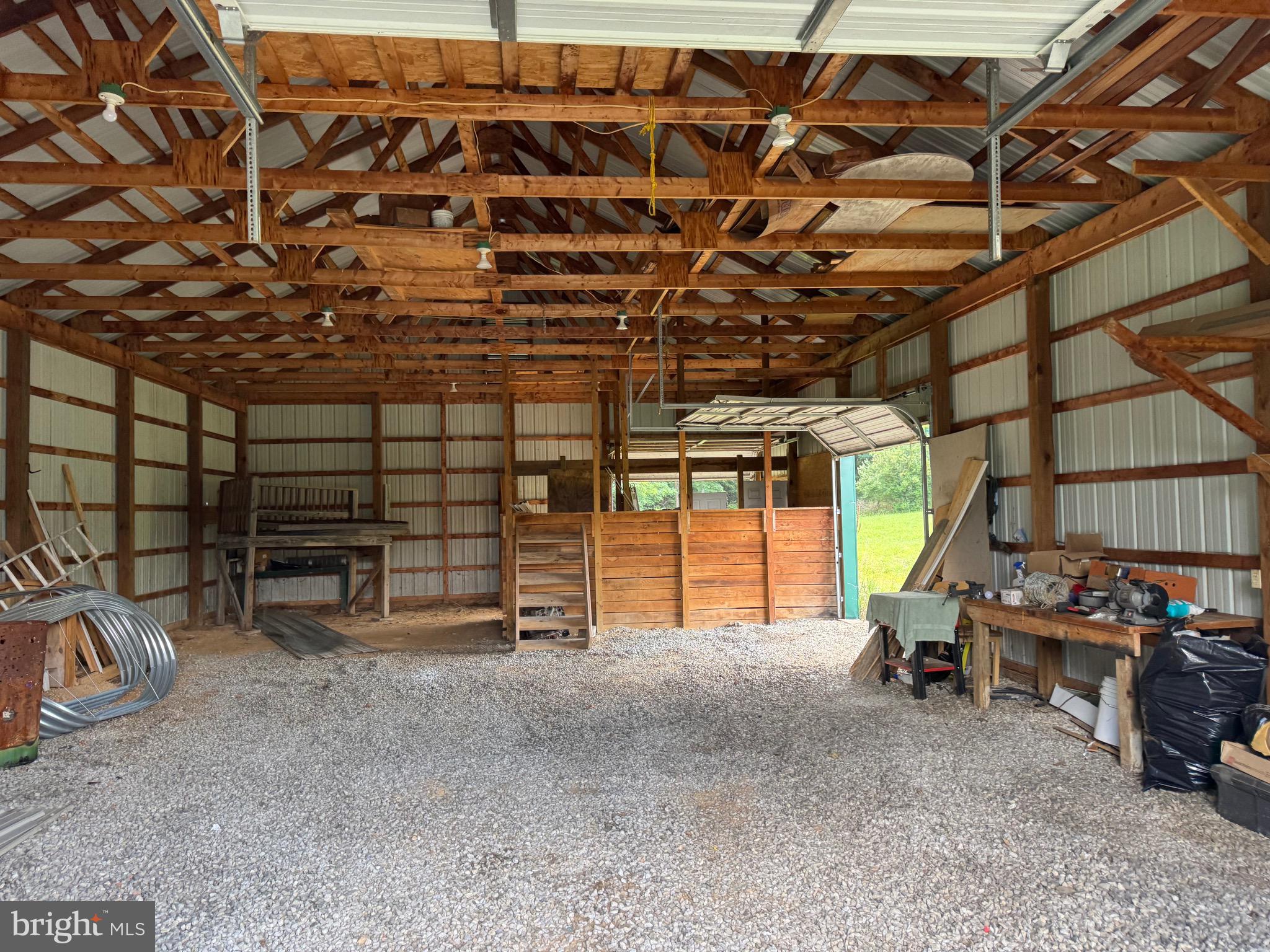 HICKORY WOODS - Residential