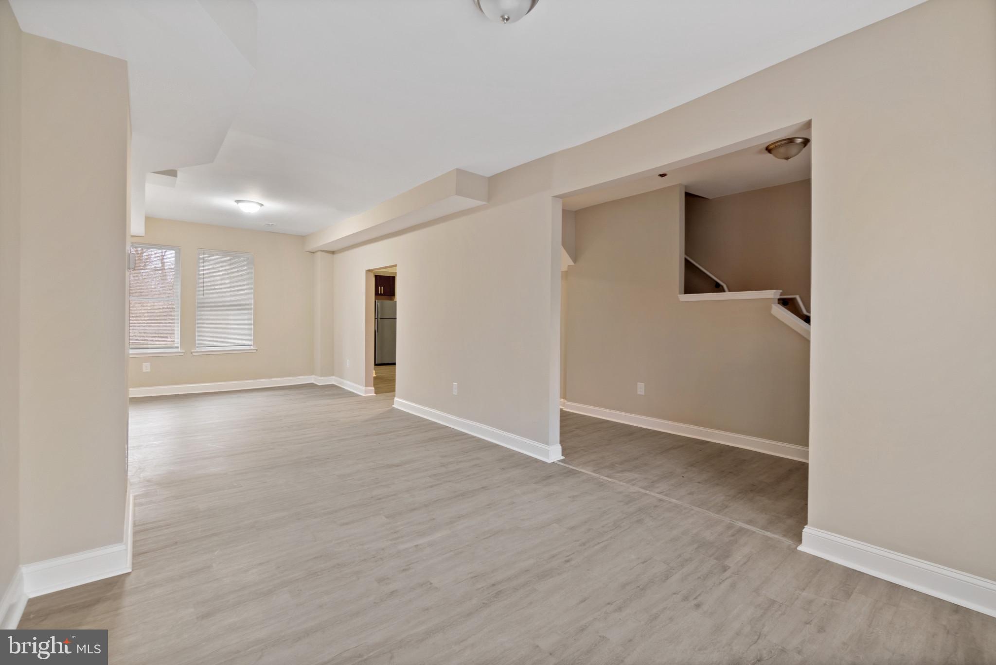 PARK CIRCLE - Residential Lease