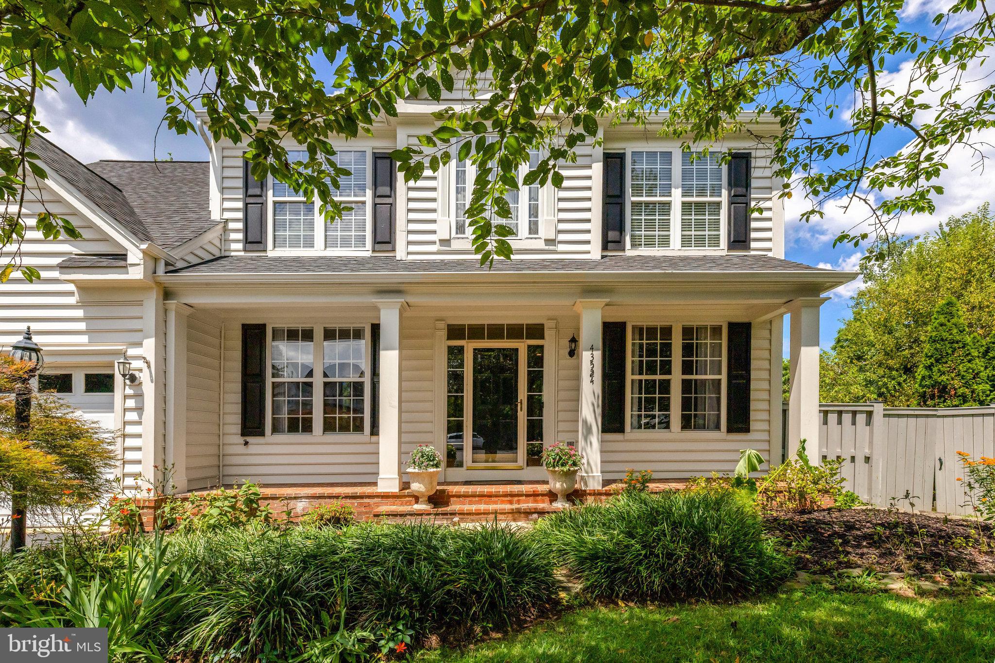 43524 CLIVEDON COURT