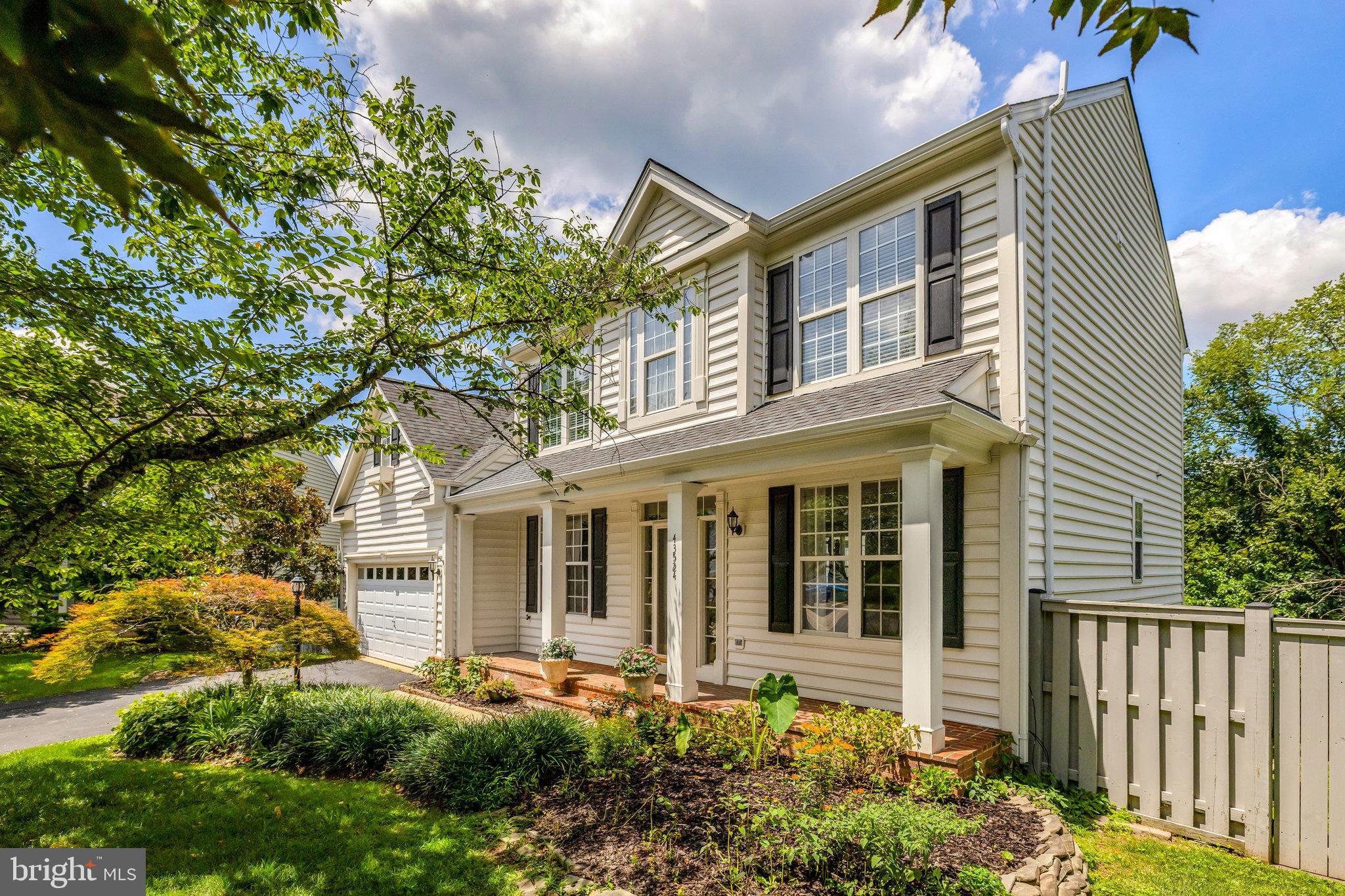 43524 CLIVEDON COURT