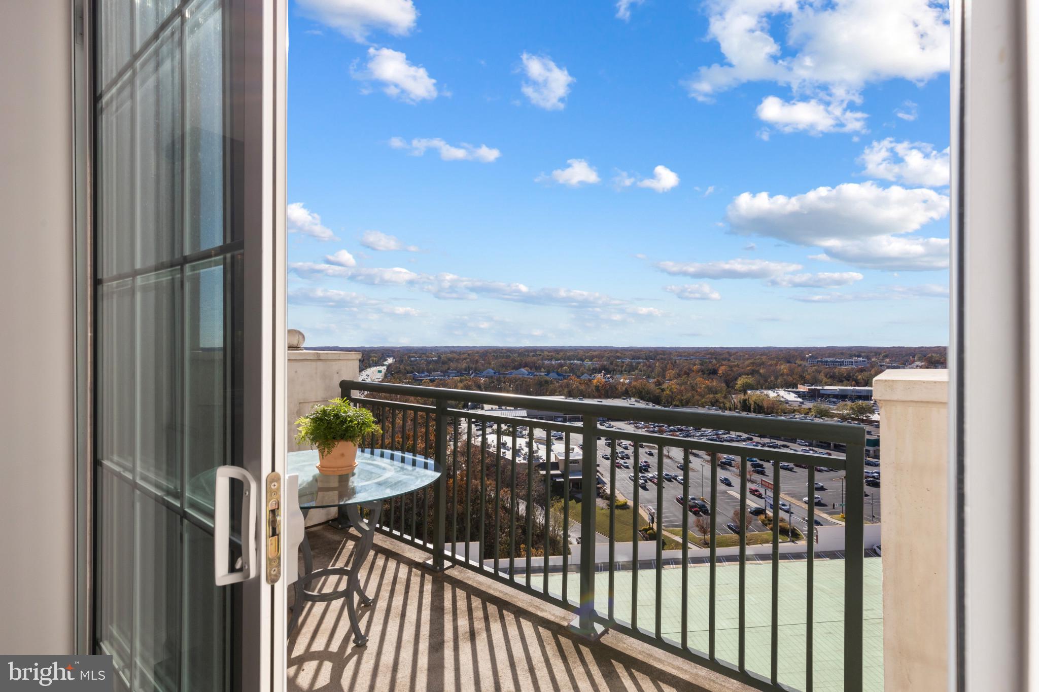 GRANDVIEW AT ANNAPOLIS TOWNE CENTRE - Residential