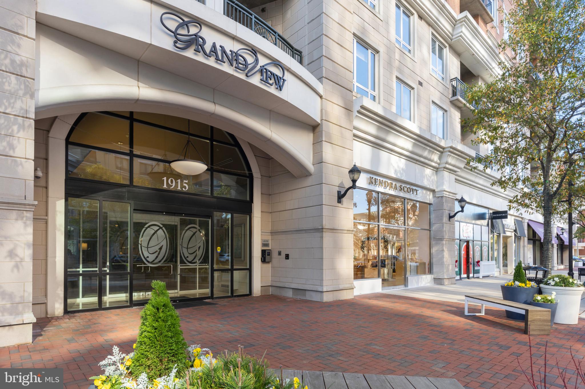 GRANDVIEW AT ANNAPOLIS TOWNE CENTRE - Residential