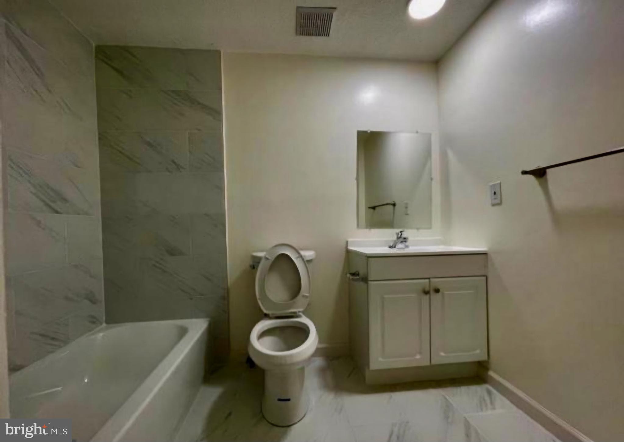 CHARLENE - Residential Lease