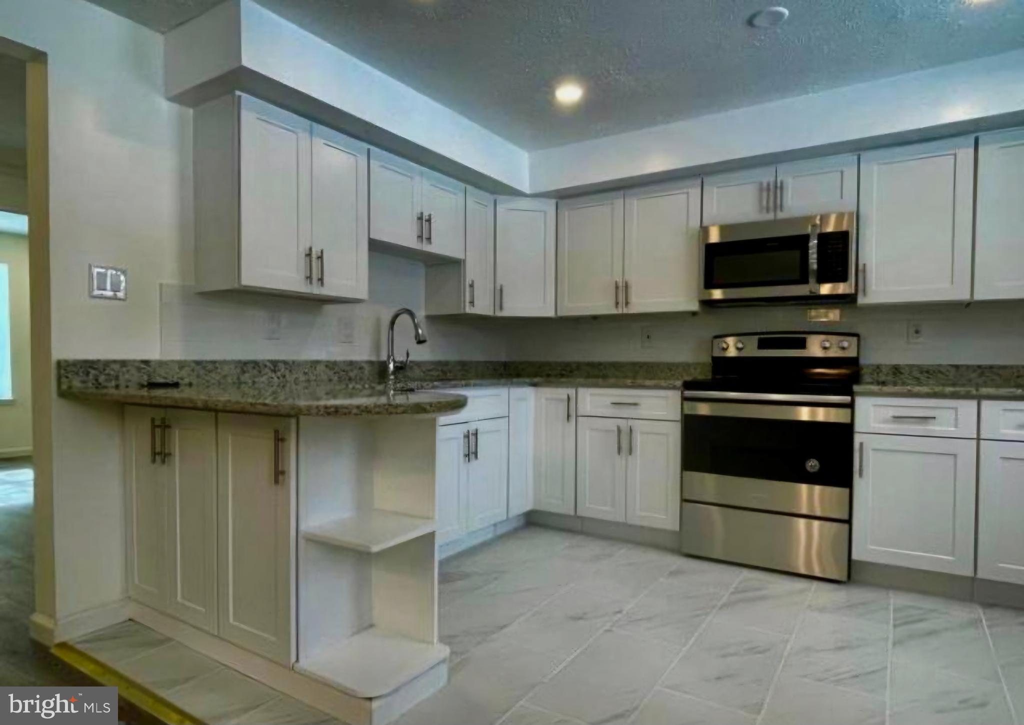 CHARLENE - Residential Lease