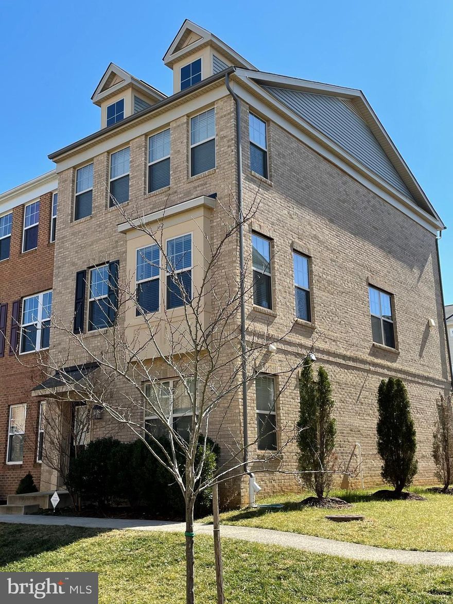 Beautifully well-kept end unit town home for rent offering three finished levels, two car garage, large deck, hardwood flooring on main level, and more. 3 bedroom, 2 full bath and 1 half bath. Pets - case by case basis. Great location, close to shopping and pubic transportation. Easy commute to DC/VA and military bases.