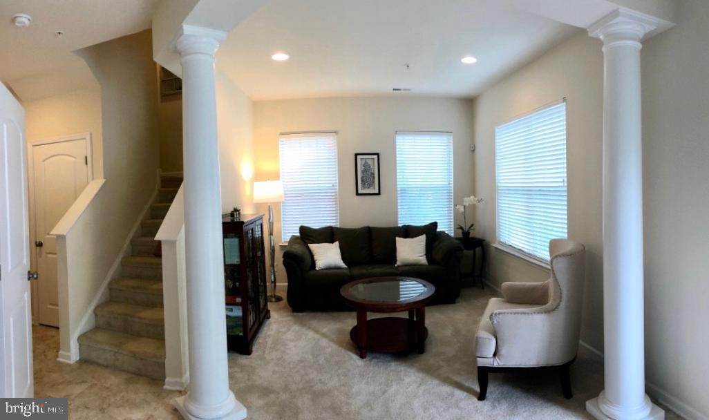 SCOTLAND HEIGHTS - Residential Lease