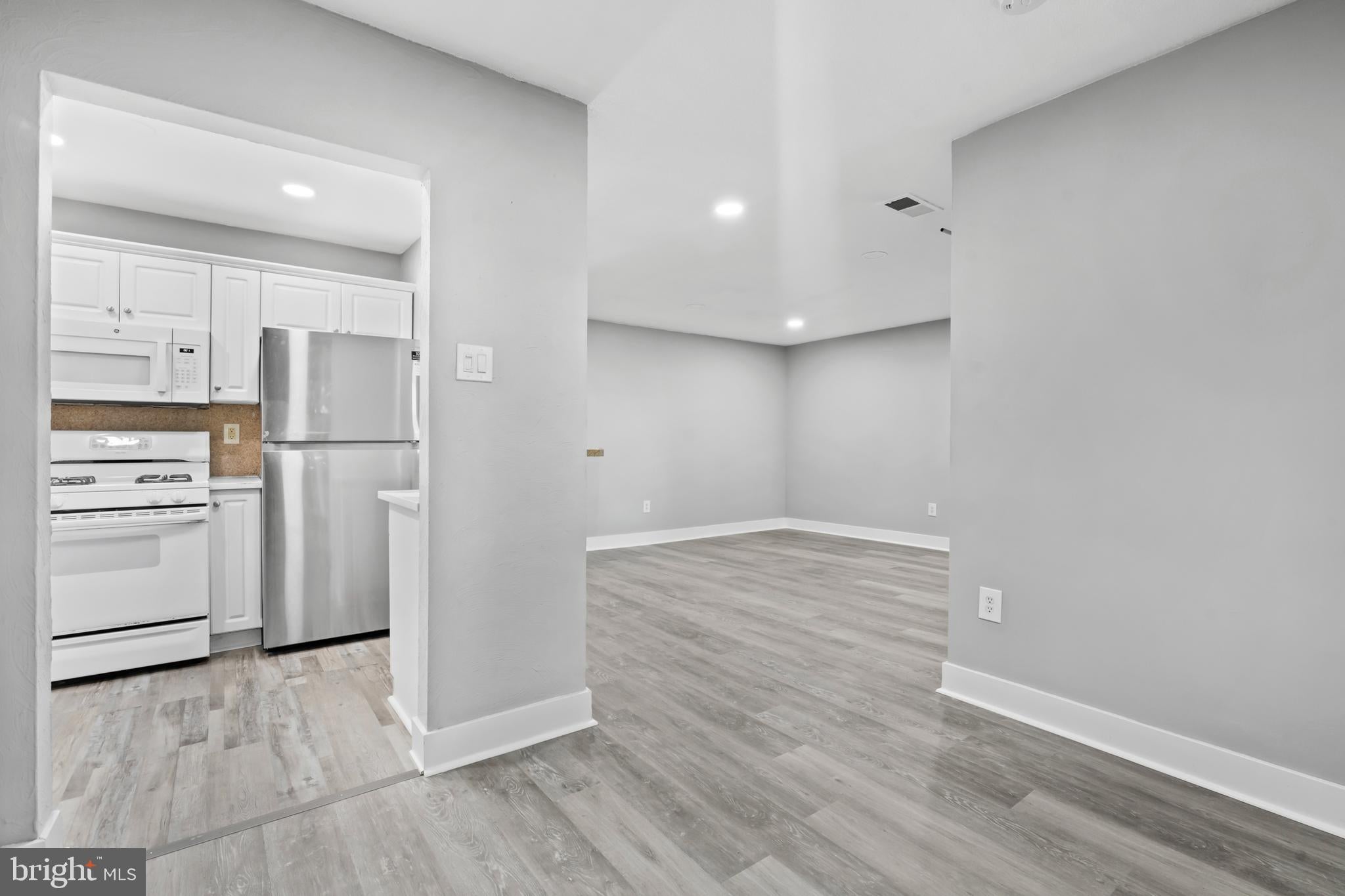 119 MEADOWVIEW LANE 119