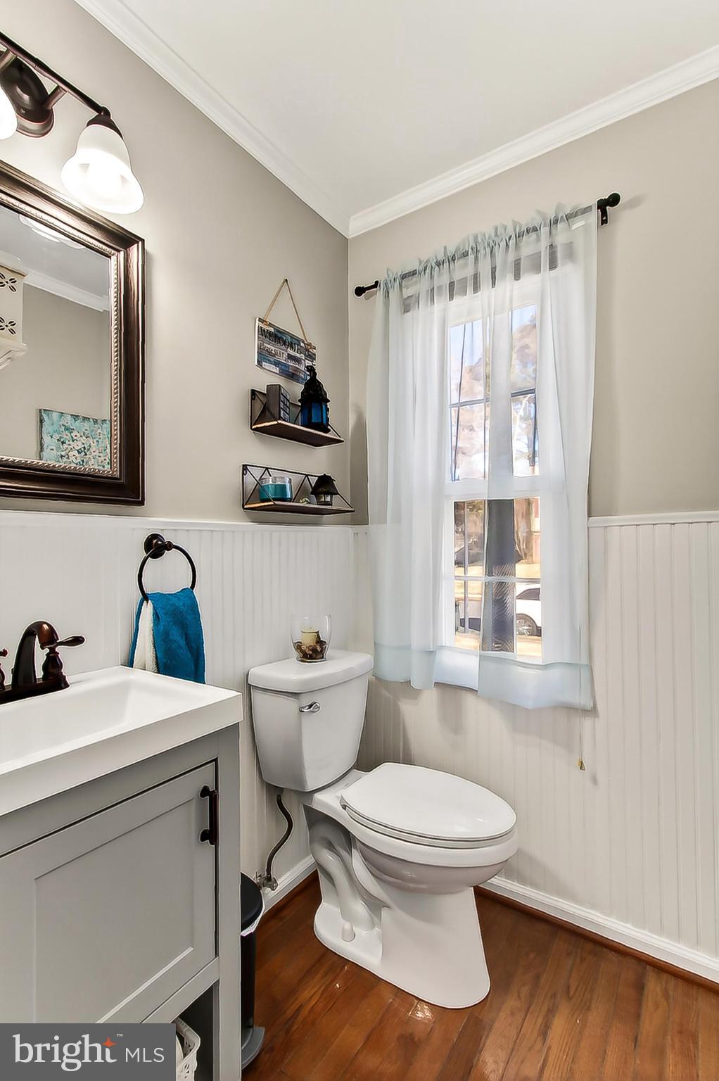 BURKE STATION SQUARE - Residential