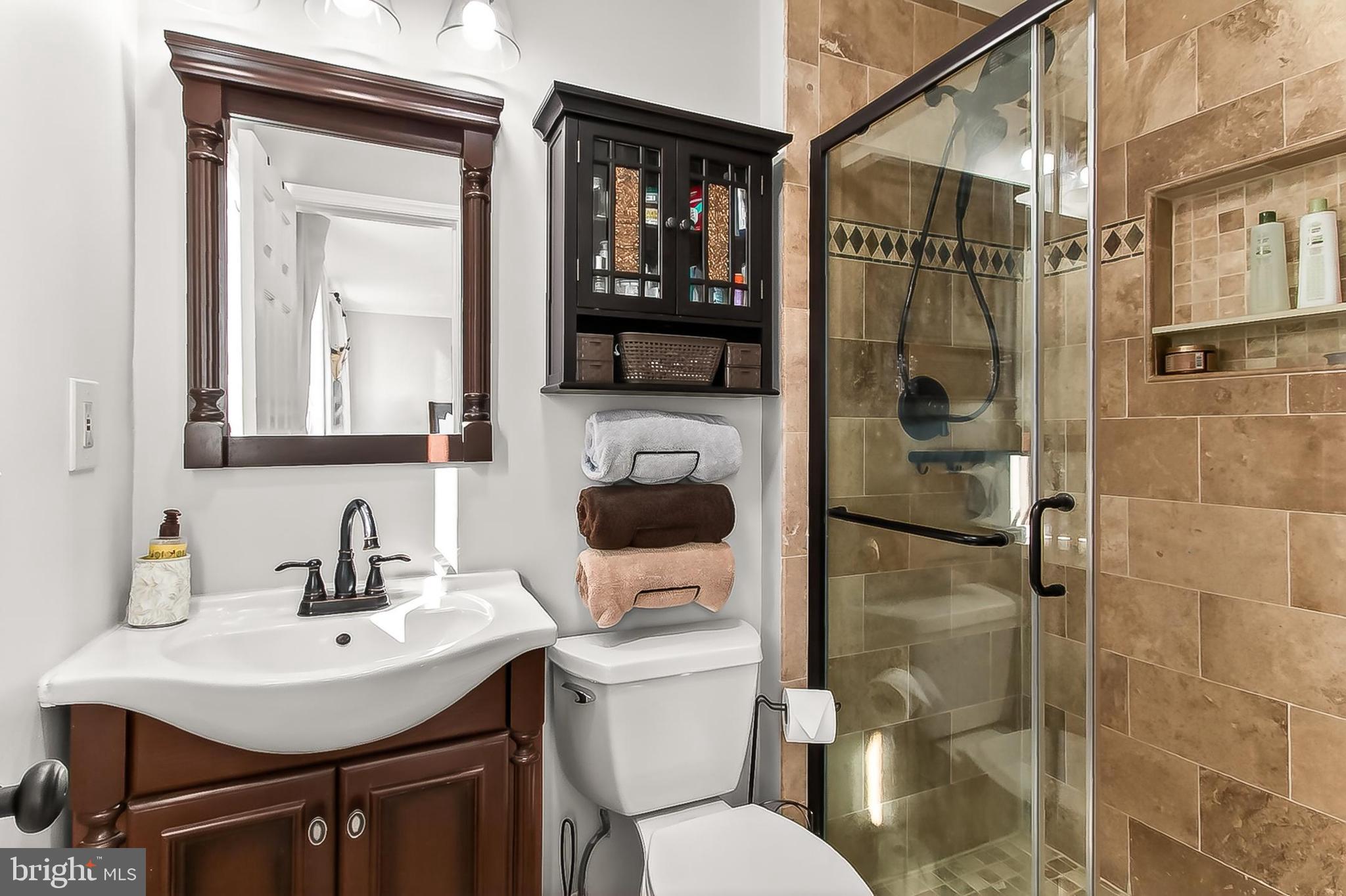 BURKE STATION SQUARE - Residential