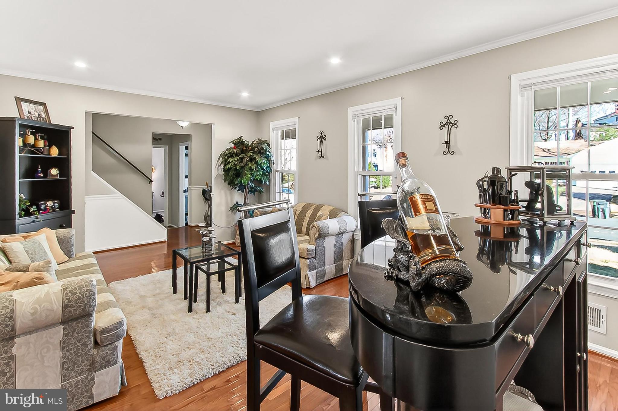 BURKE STATION SQUARE - Residential