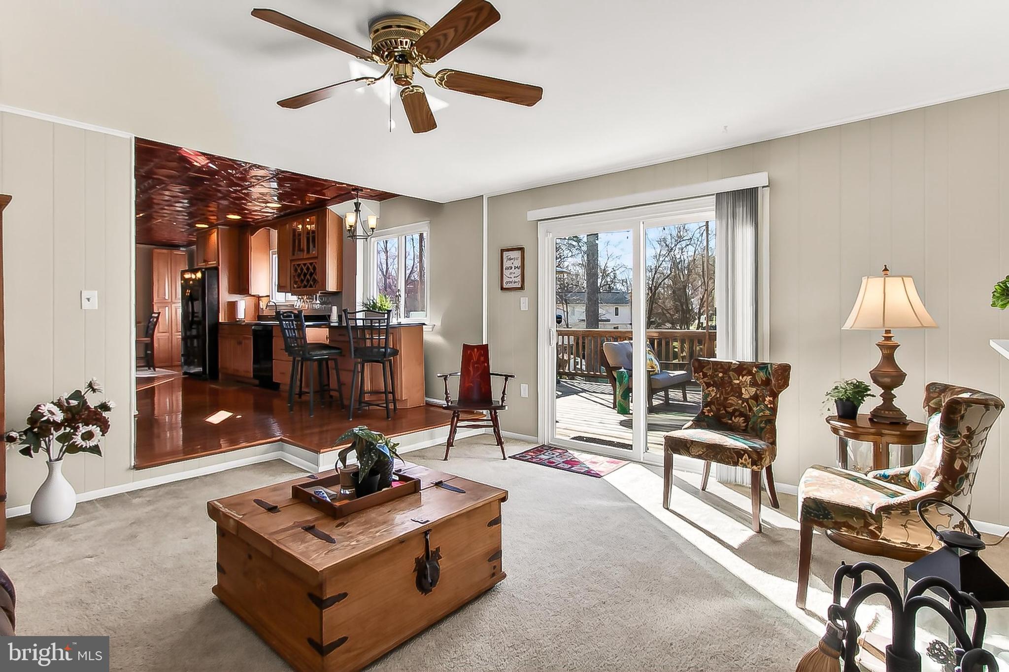 BURKE STATION SQUARE - Residential