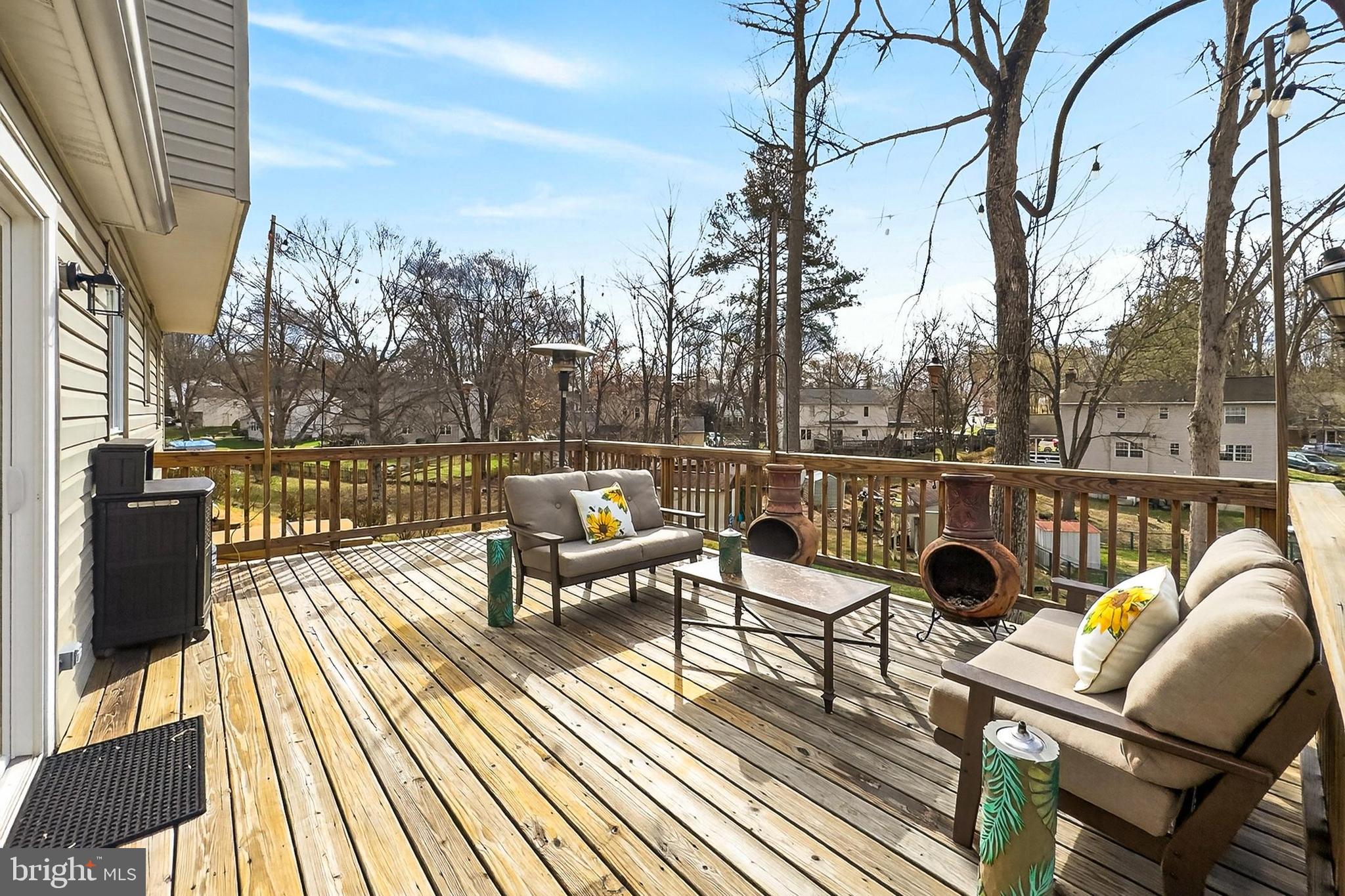 BURKE STATION SQUARE - Residential