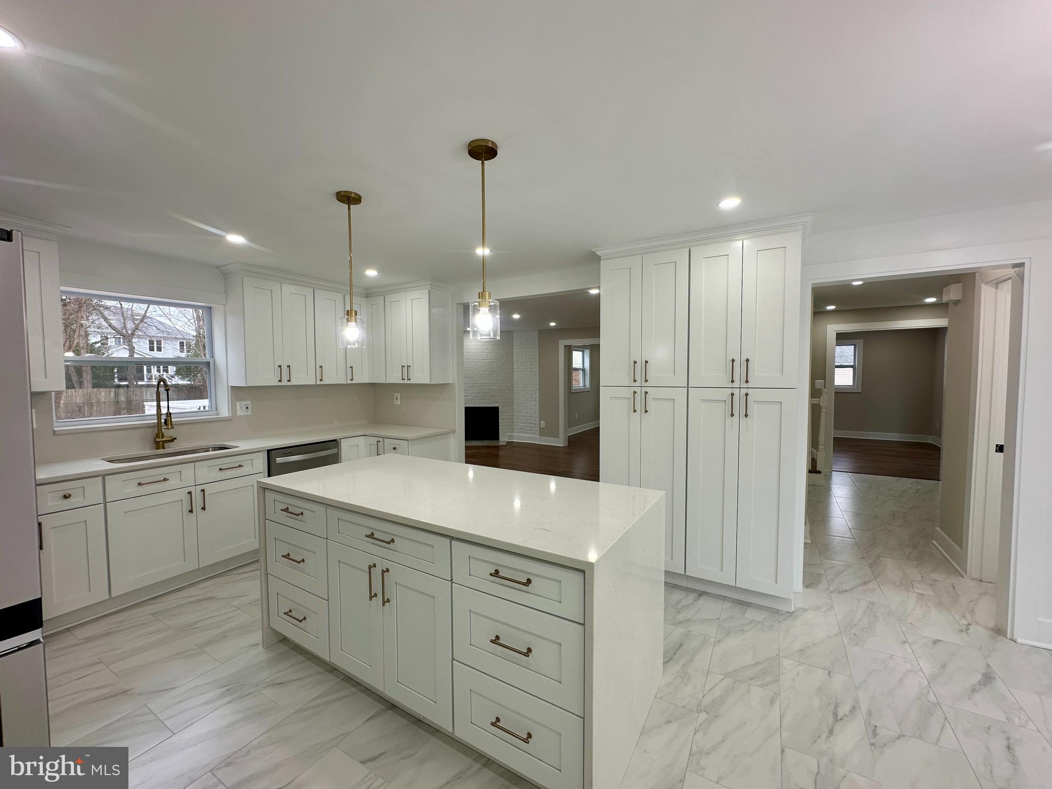 WESTBRIAR COUNTRY CLUB ESTATES - Residential